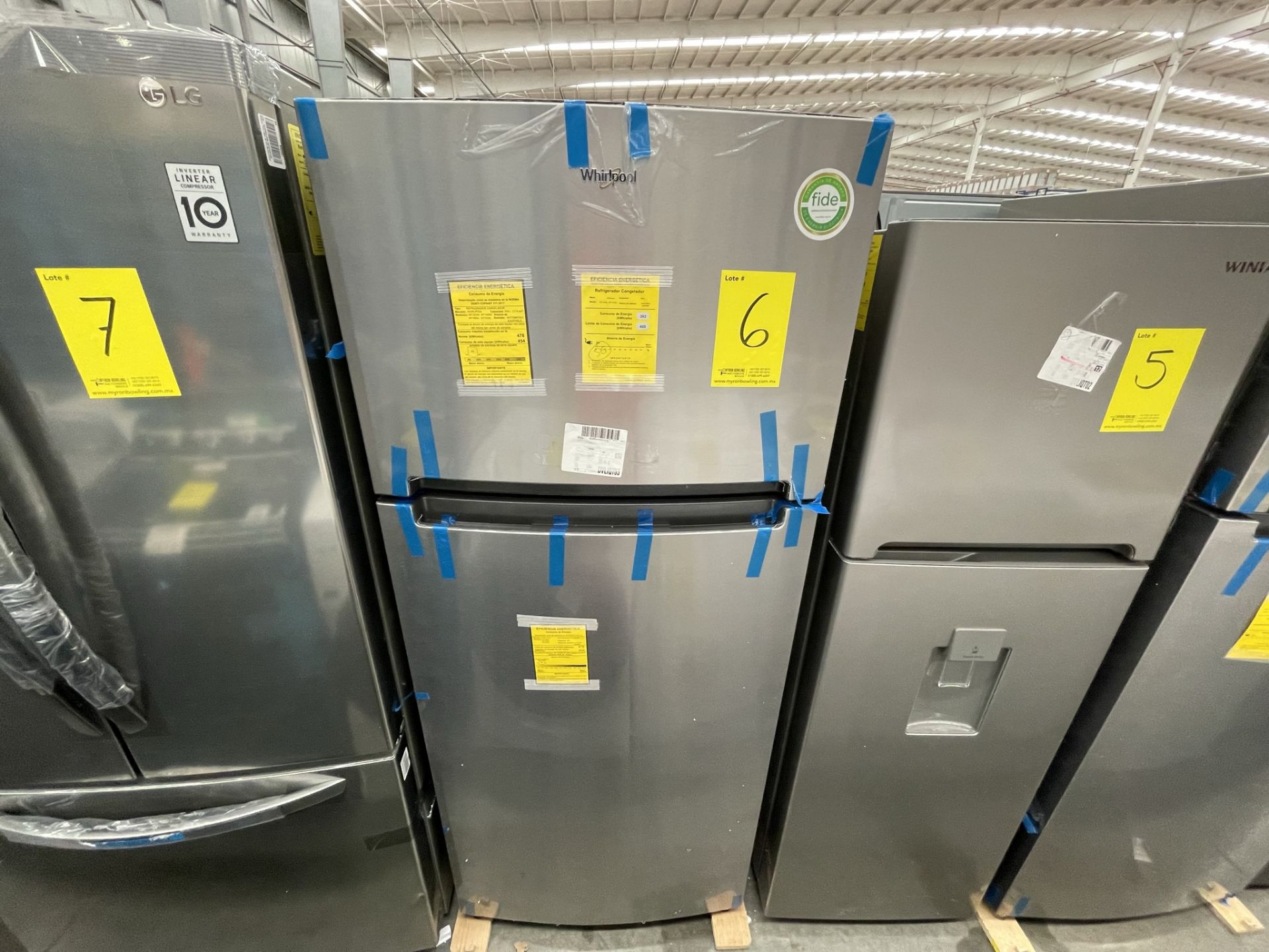 (EQUIPO NUEVO) 1 Refrigerador Marca WHIRLPOOL, Modelo WT1818A, Serie VSB2878803, Color GRIS, LB-619