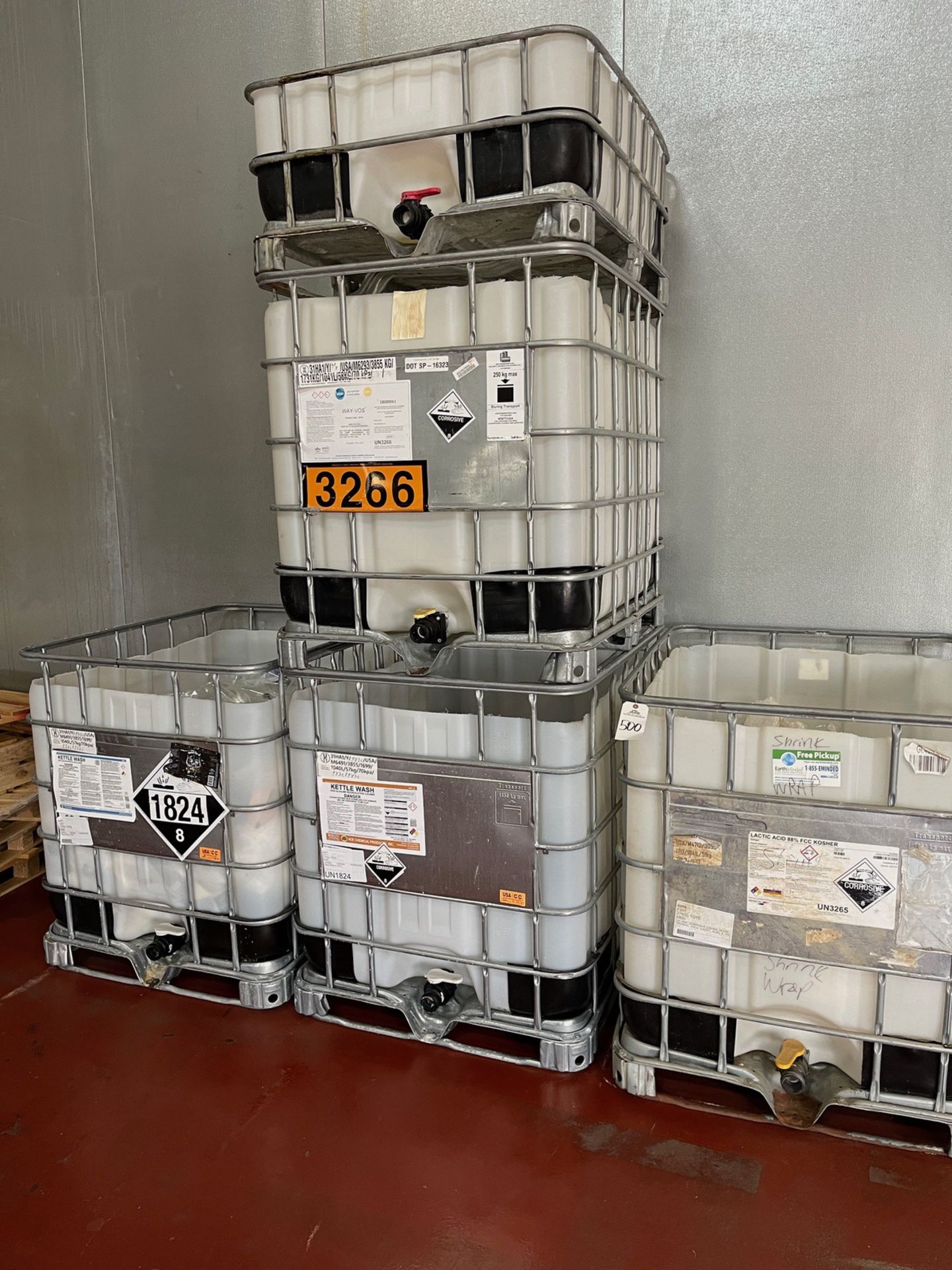 Lot of IBC Totes | Rig Fee $150