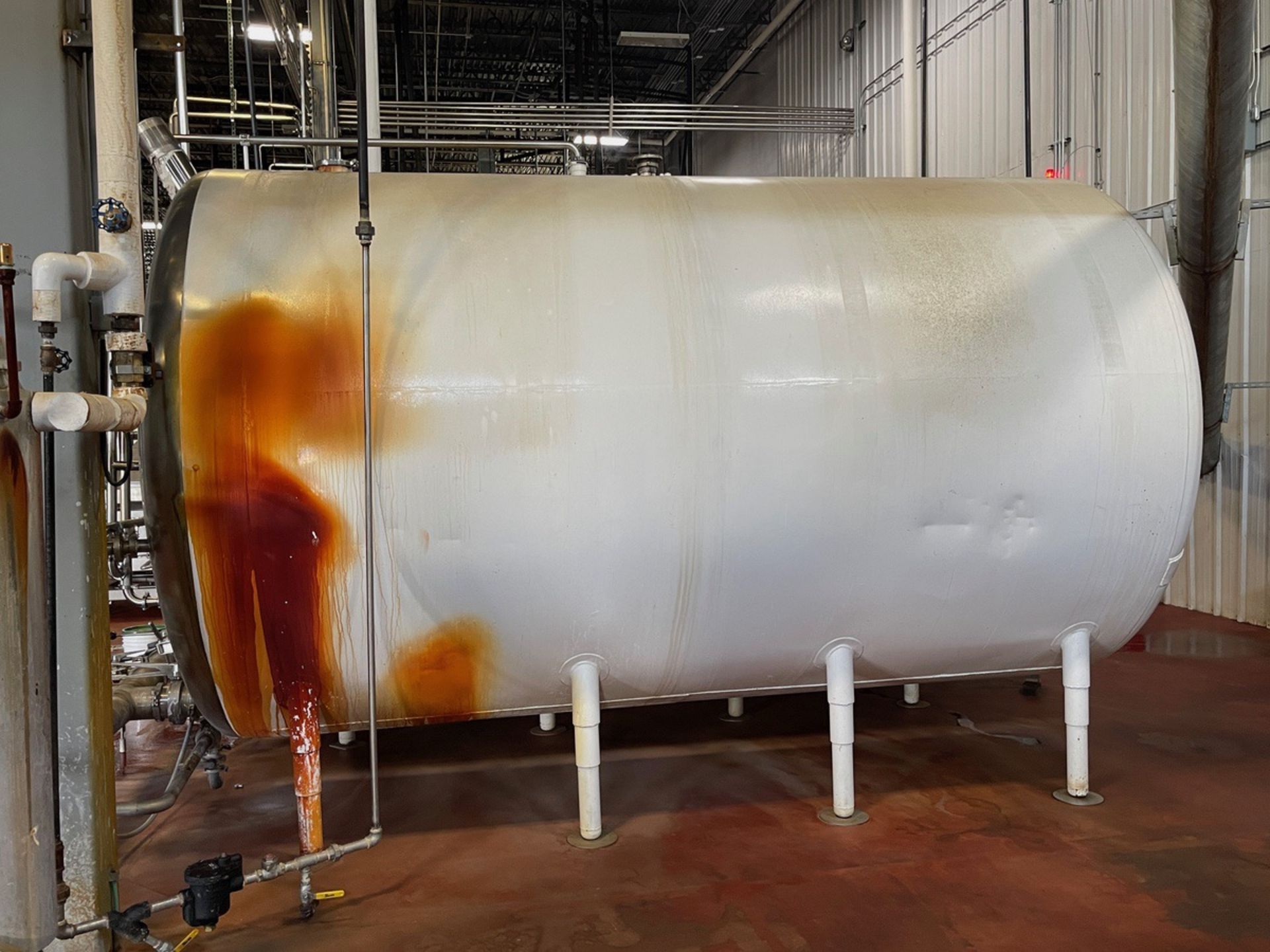 Stainless Steel Hot Liquor Tank, Approx. 9' Diameter and 15' Long | Rig Fee $1500