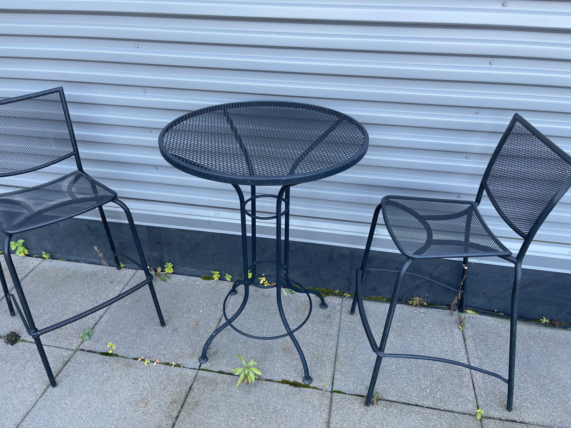 (4) 2' Diameter Black Wire Hightop Patio Tables with (12) Black Wire Patio Barstool | Rig Fee $150