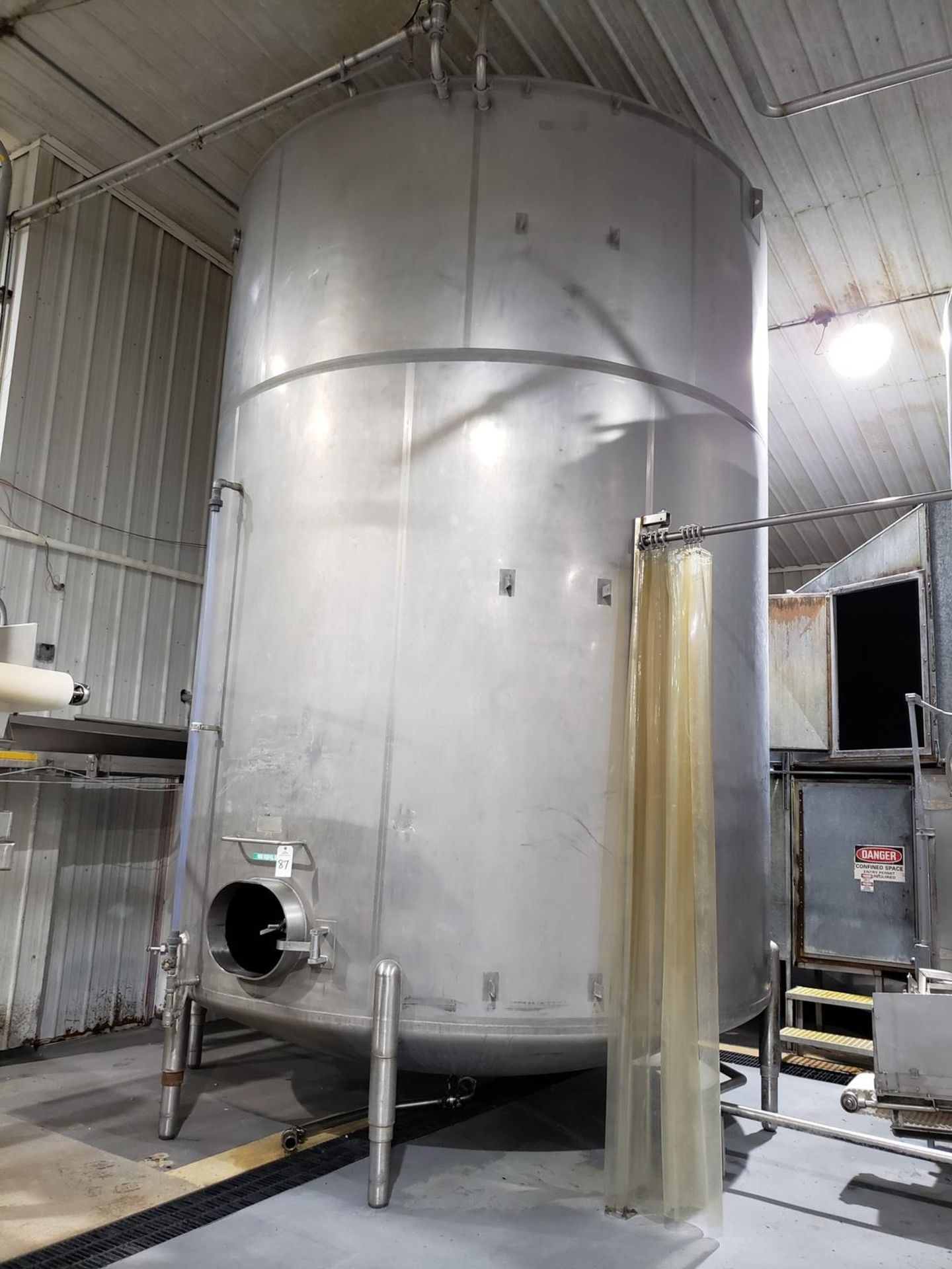 Cherry Burrell 12,000 Gallon Stainless Steel Storage Tank, S/N E-405-89, 19' Overal | Rig Fee: $4500