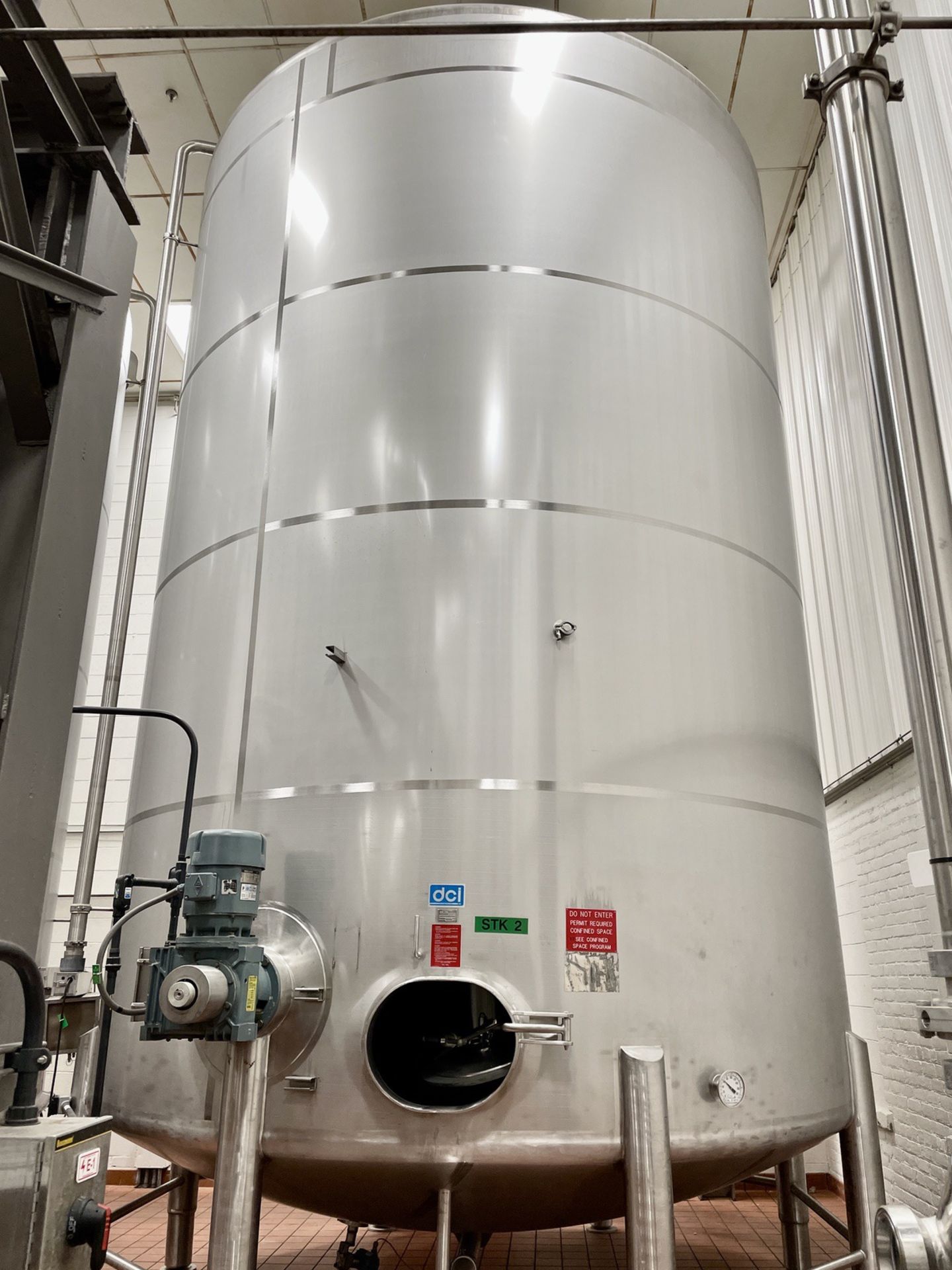 DCI 17,000 Gallon Stainless Steel Horizontal Agitated Tank, Dish Bottom, Dome Top, | Rig Fee: $6000