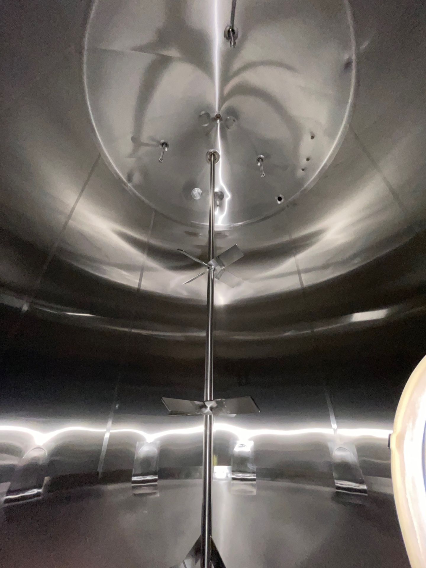 Feldmeier 10,000 Gallon Stainless Steel Top Agitated Tank, Dome Top, Dish Bottom, V | Rig Fee: $4500 - Image 5 of 7