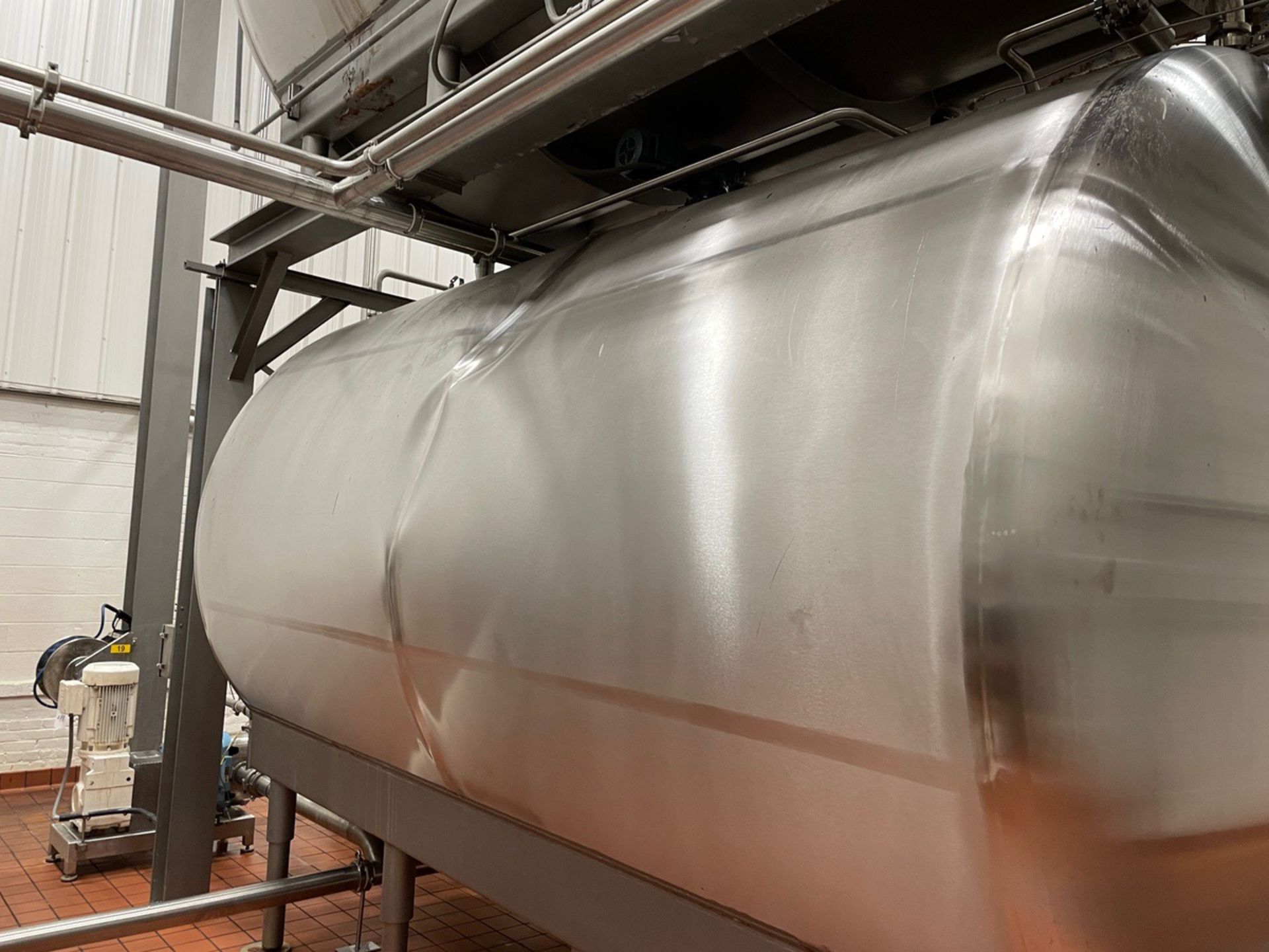 Creamery Package 5,300 Gallon Stainless Steel Horizontal Tank, Vertical Agitation, | Rig Fee: $3500 - Image 2 of 8