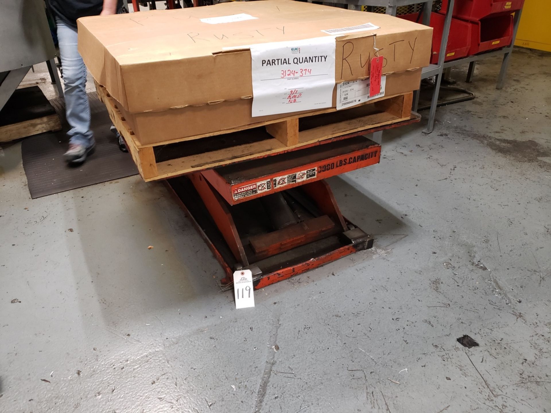 Hydraulic Lift Table | Rig Fee $50