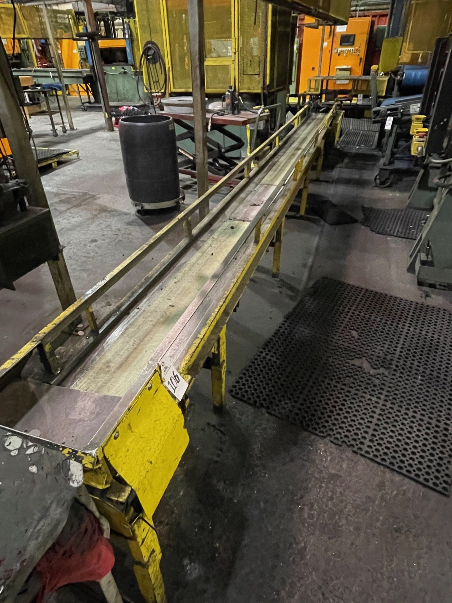 Powered Steel Roller Conveyor, Approx. 14" x 21' | Rig Fee $100