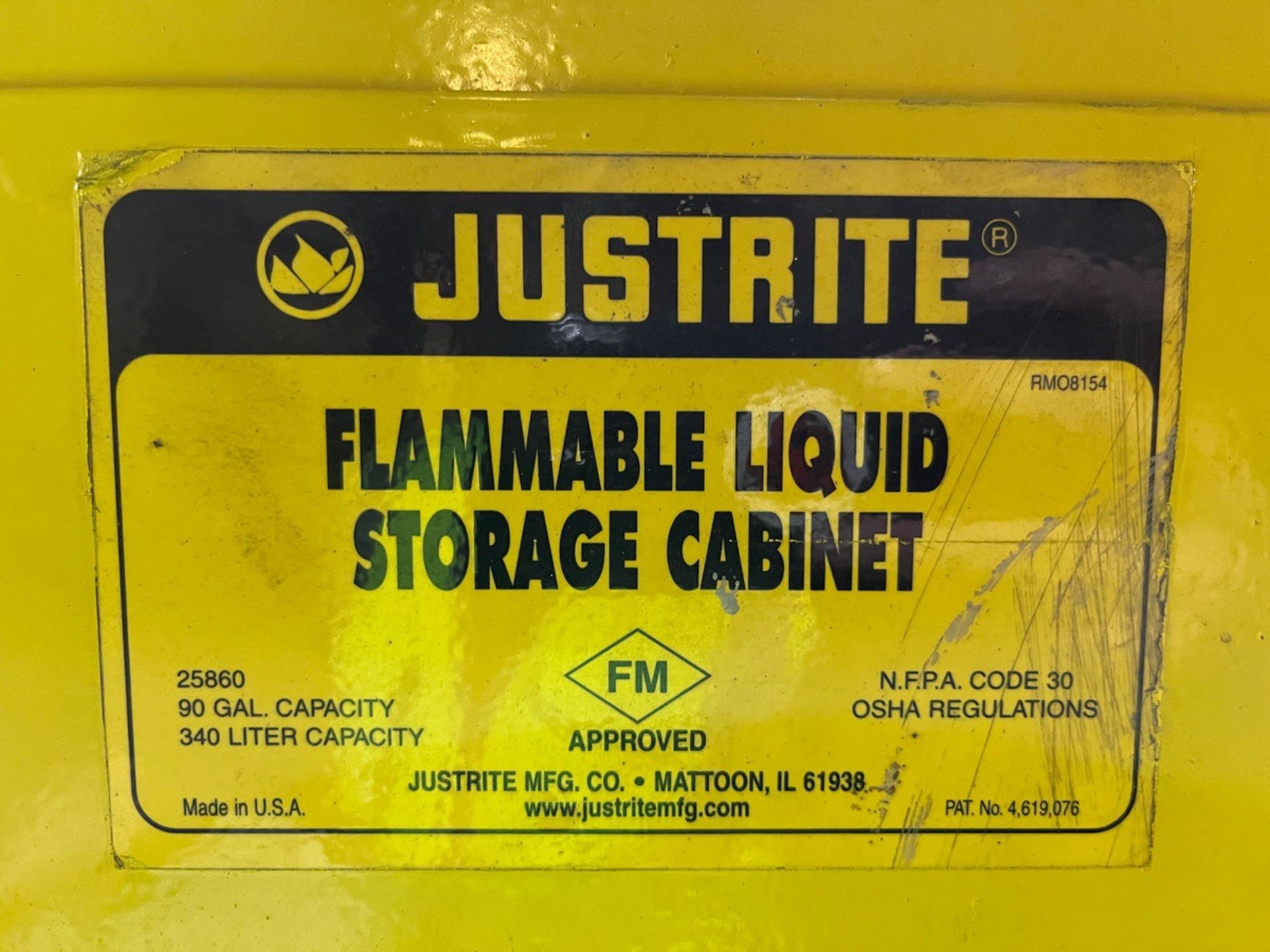 Lot of Justrite Flammable Liquids Storage Cabinet and Paint, Model #25860, 90 Gallo | Rig Fee $50 - Image 2 of 3