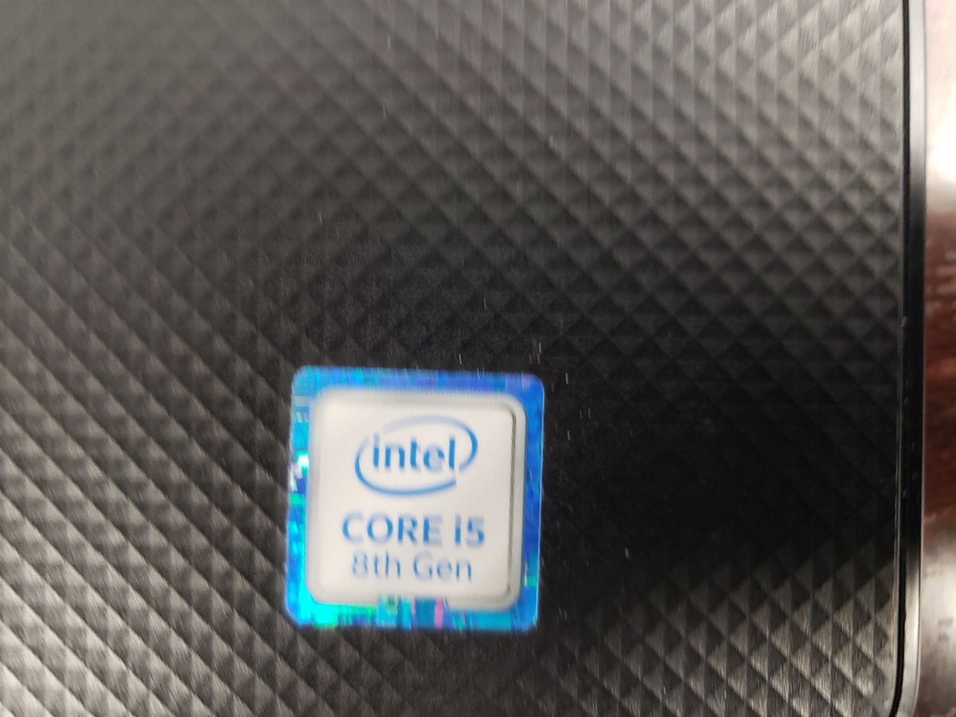 Dell Vostro Laptop Intel Core i5 8th Gen, M# P75F | Rig Fee: $10 - Image 3 of 3