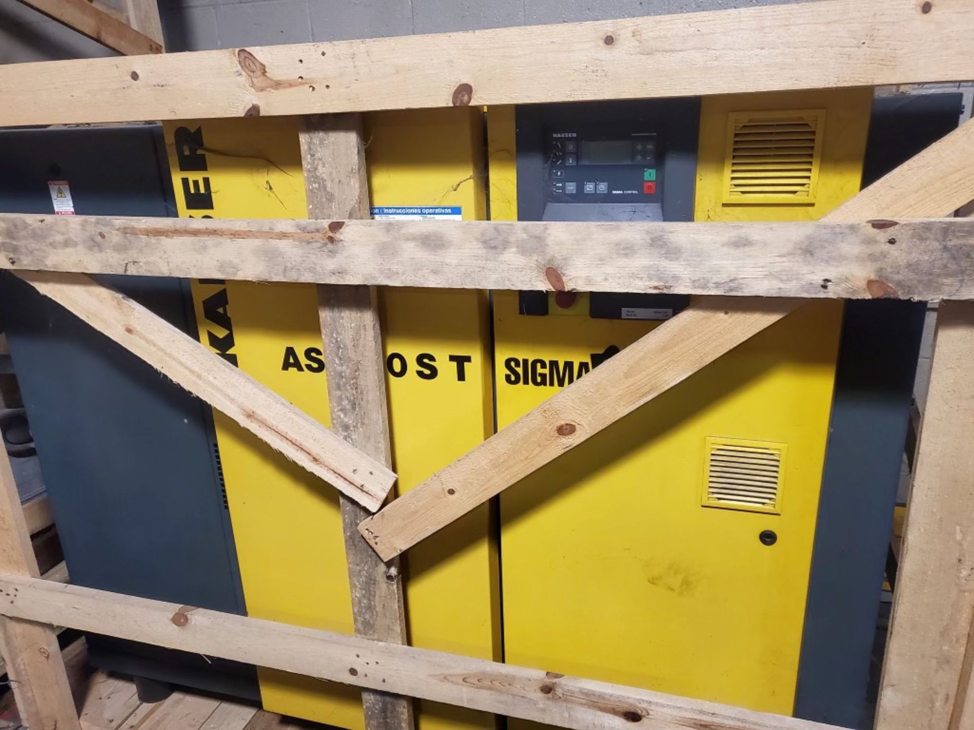 Kaeser ASD 40S T Rotary Screw Air Compressor, 40 HP | Rig Fee: $350 - Image 2 of 3