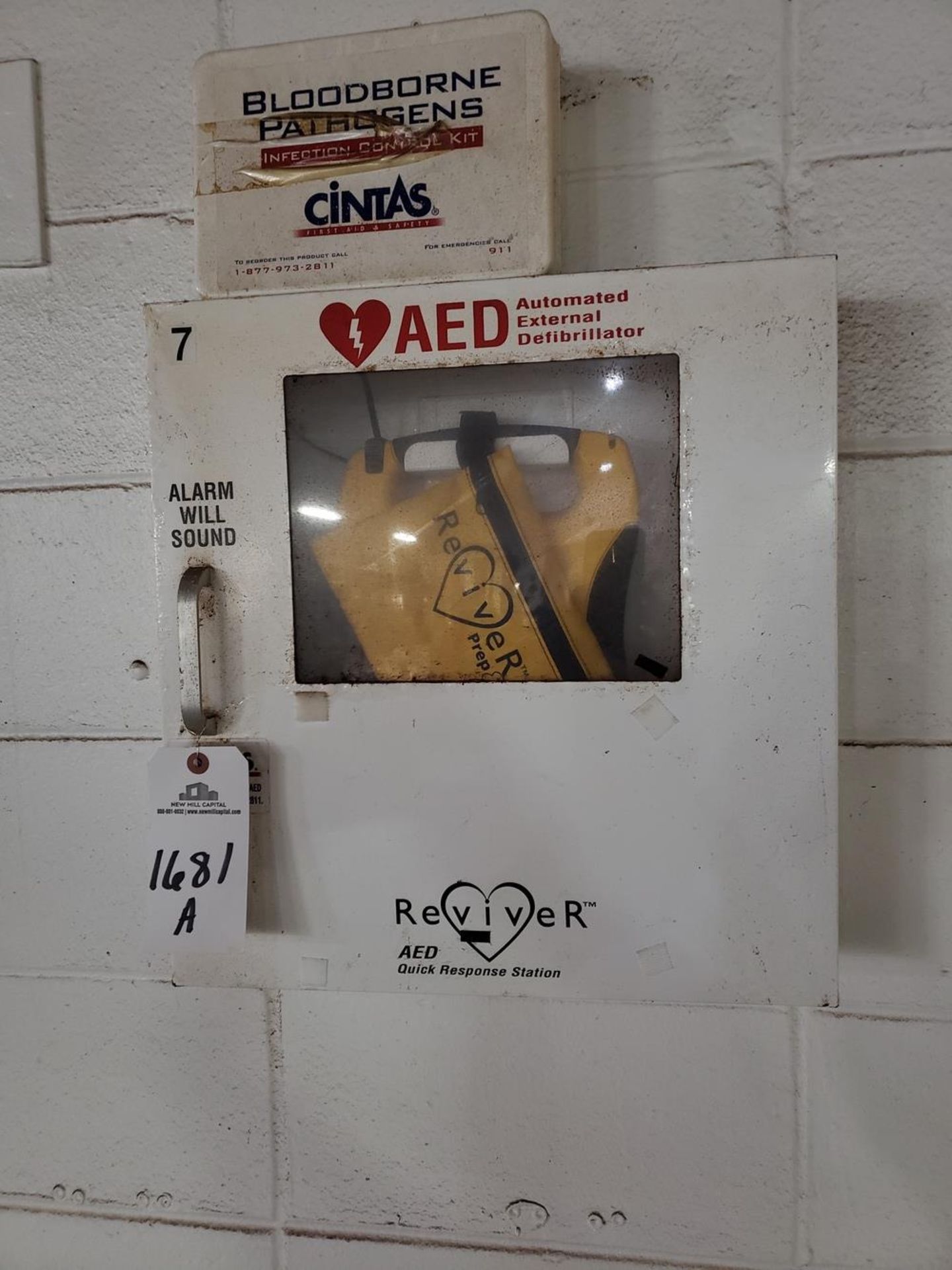 Reviver Automated External Defibrillator | Rig Fee $75