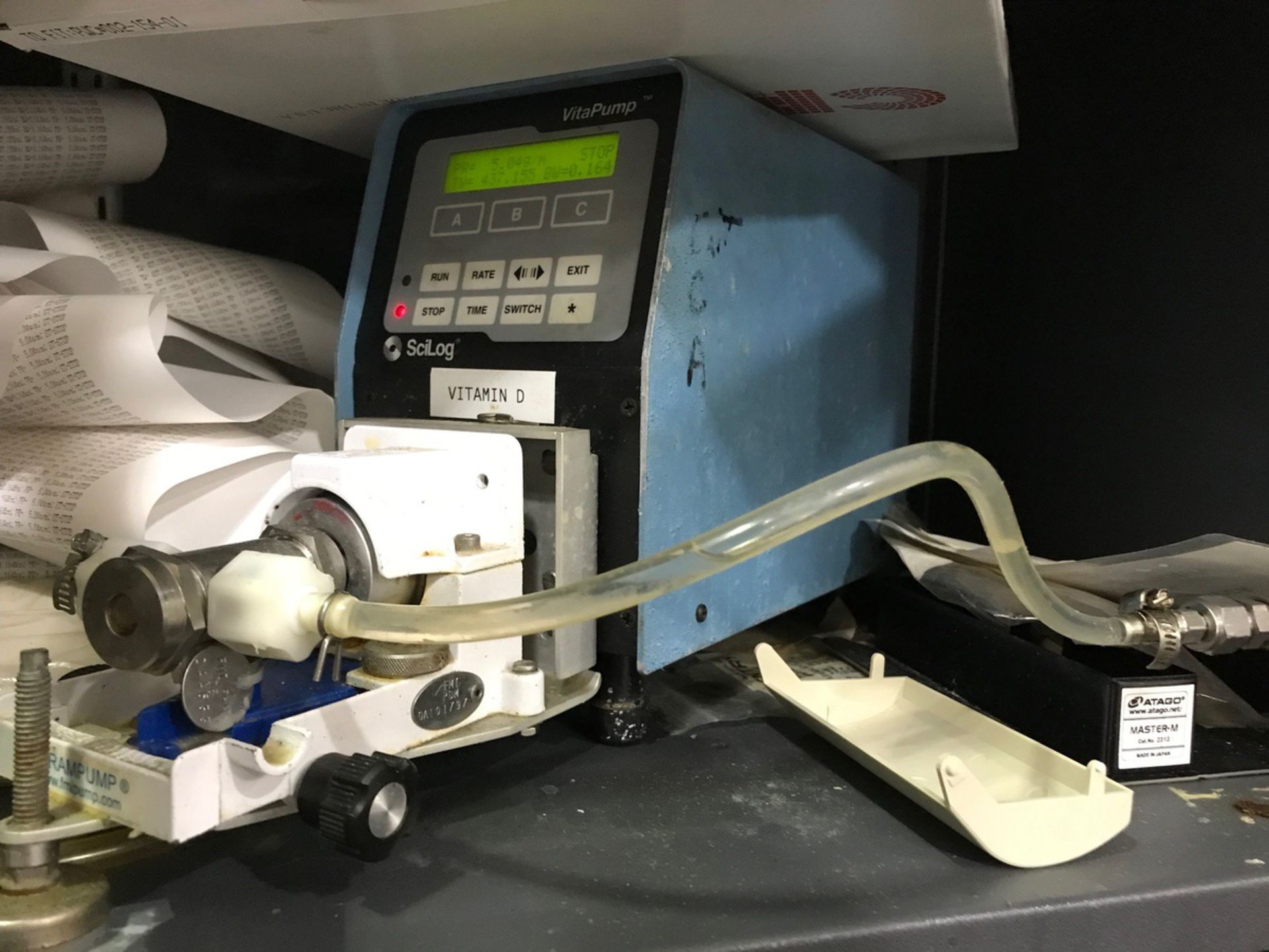 (2) Vitapumps, Liquid Vitamin Pumps, with 2 digital Mettler Toledo Scales with Paper | Rig Fee $150 - Image 3 of 4