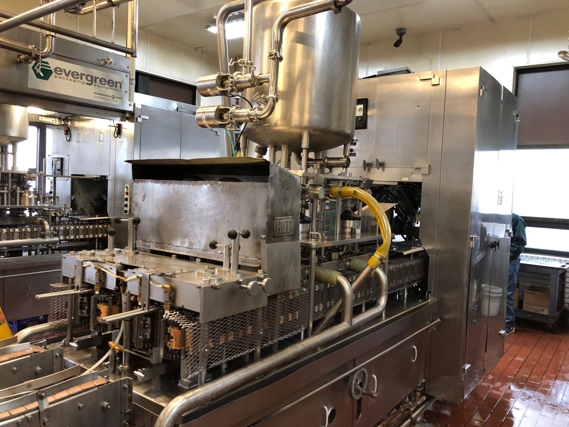 NEP 170 Carton Filler (Loc: Martins Ferry, OH) | Rig Fee $3800 - Image 2 of 5
