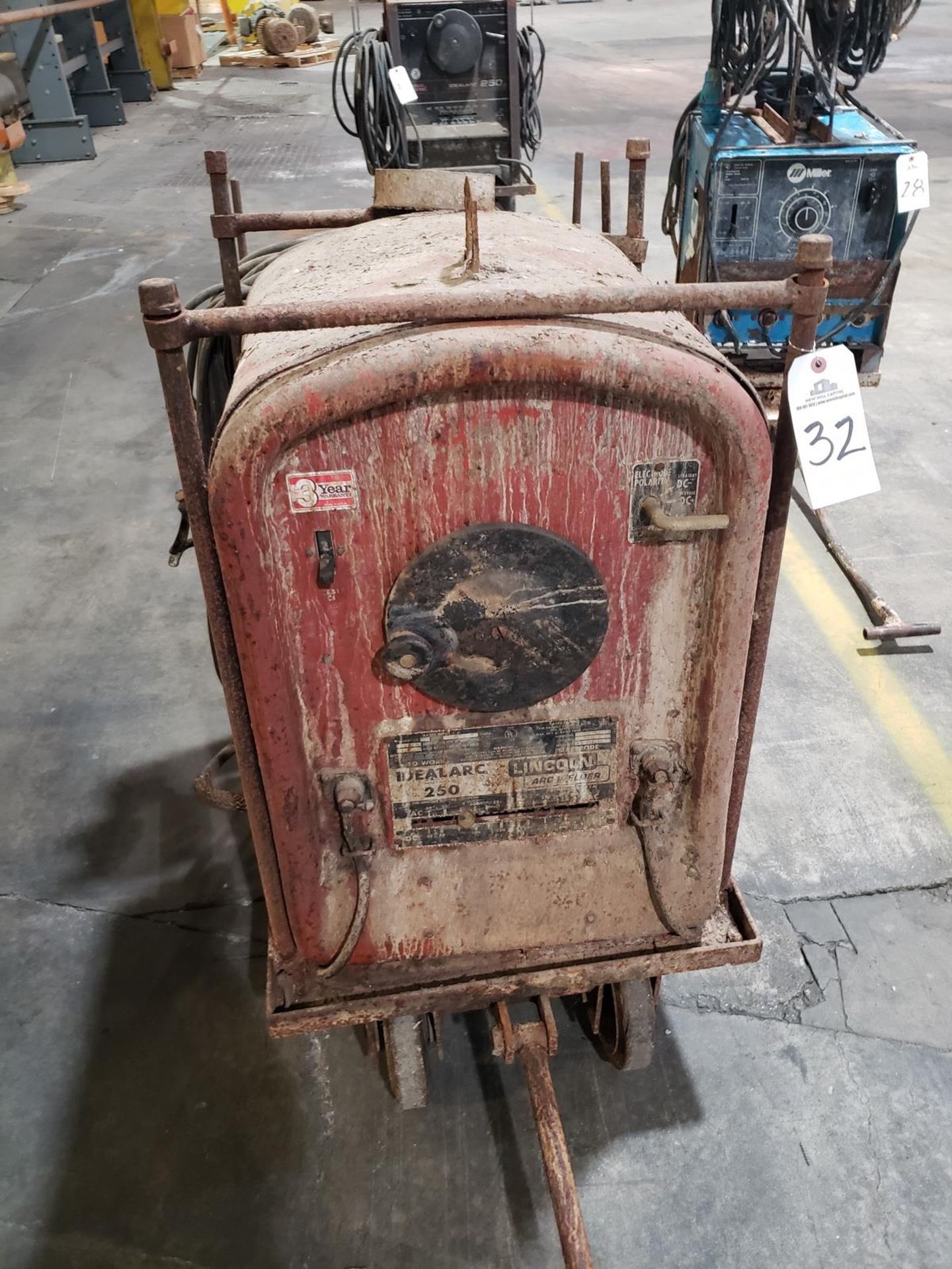 Lincoln Idealarc 250 Welder | Rig Fee $185