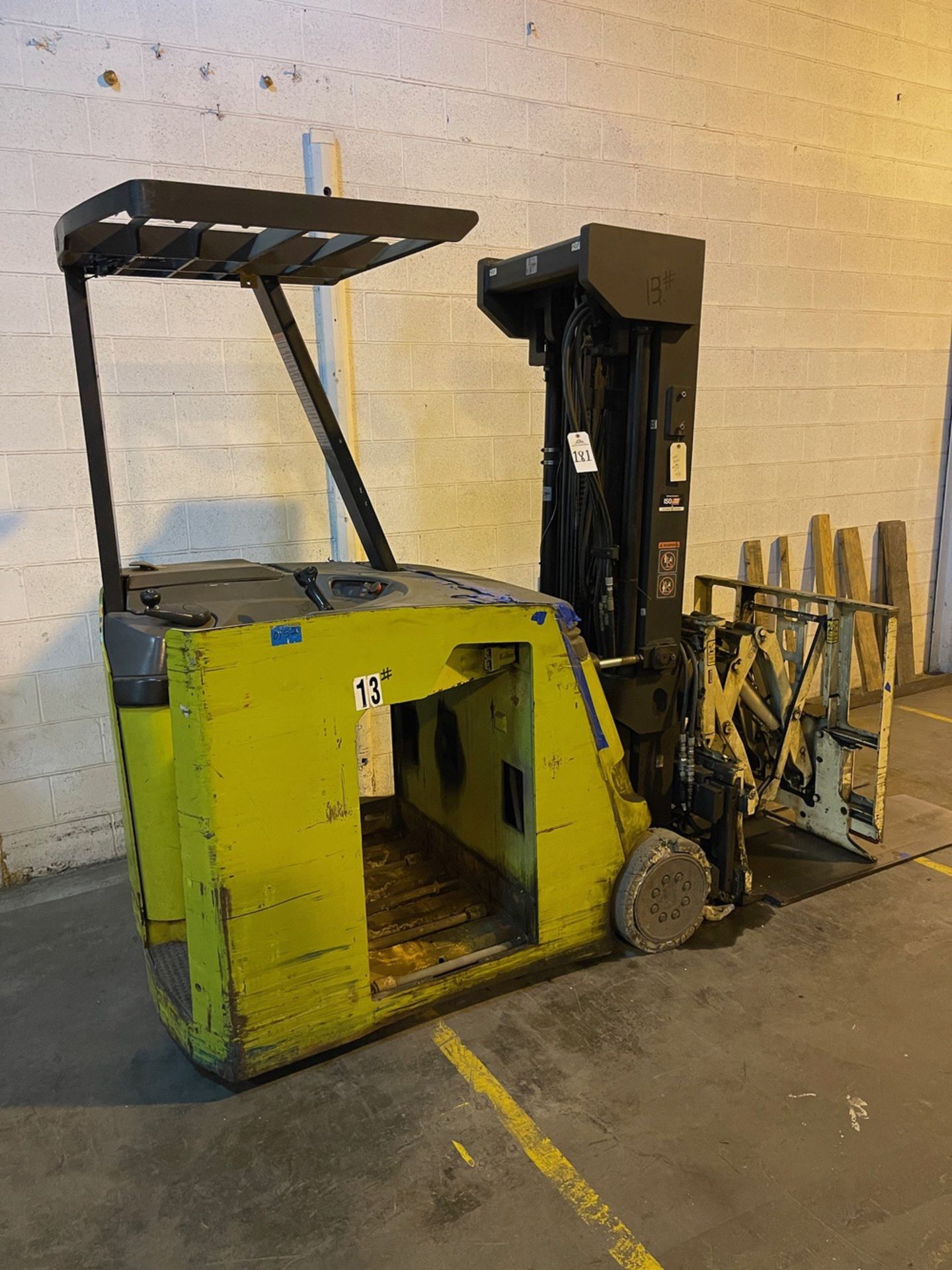 Raymond Fork Lift Frame with Hydraulic Attachment, S/N R40-06-11687 (Not in Use) | Rig Fee $350