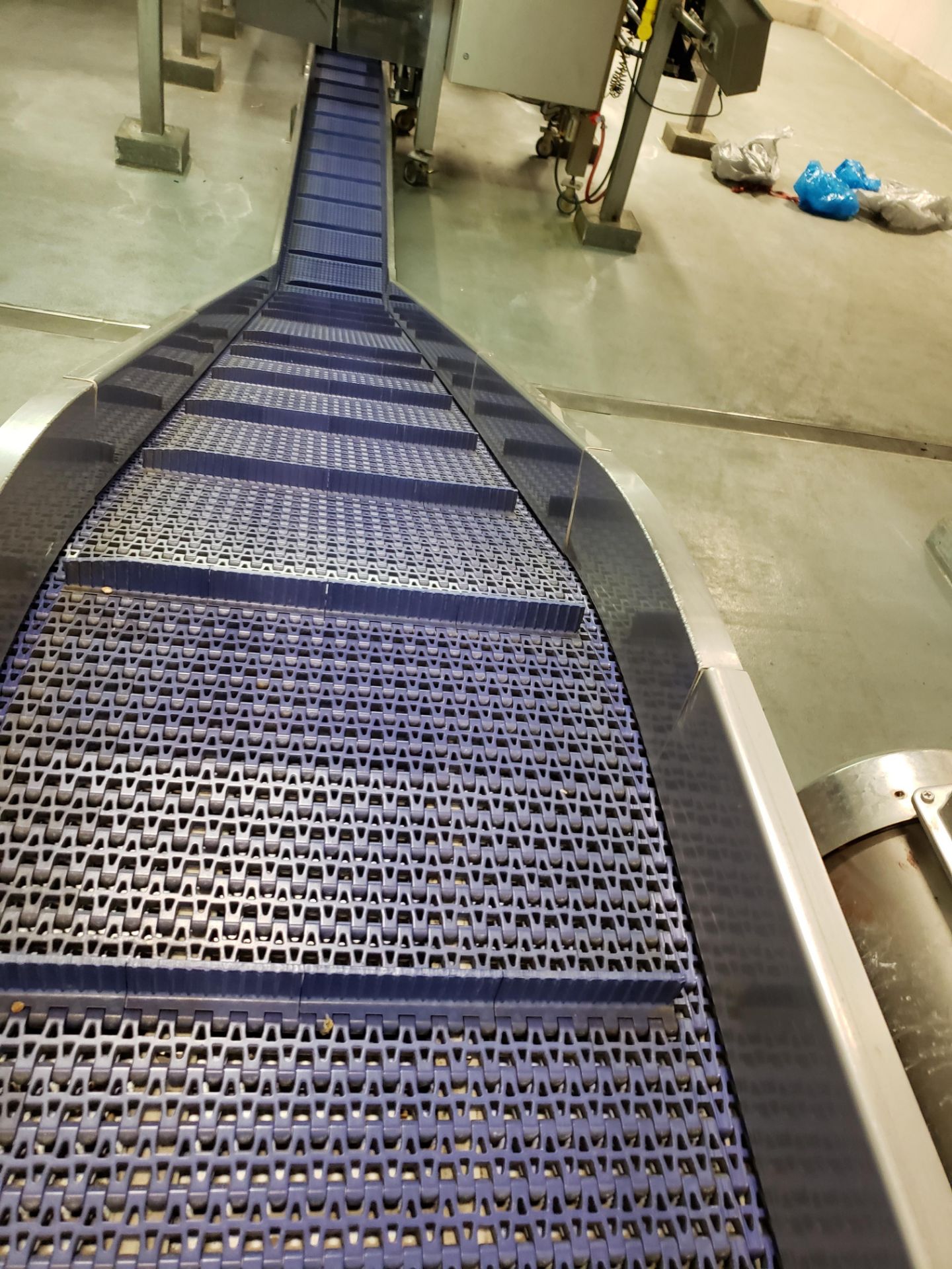 Stainless Frame, Pleated Belt Elevator Conveyor, Approx 18" X 32' | Rig Fee $500 - Image 2 of 5