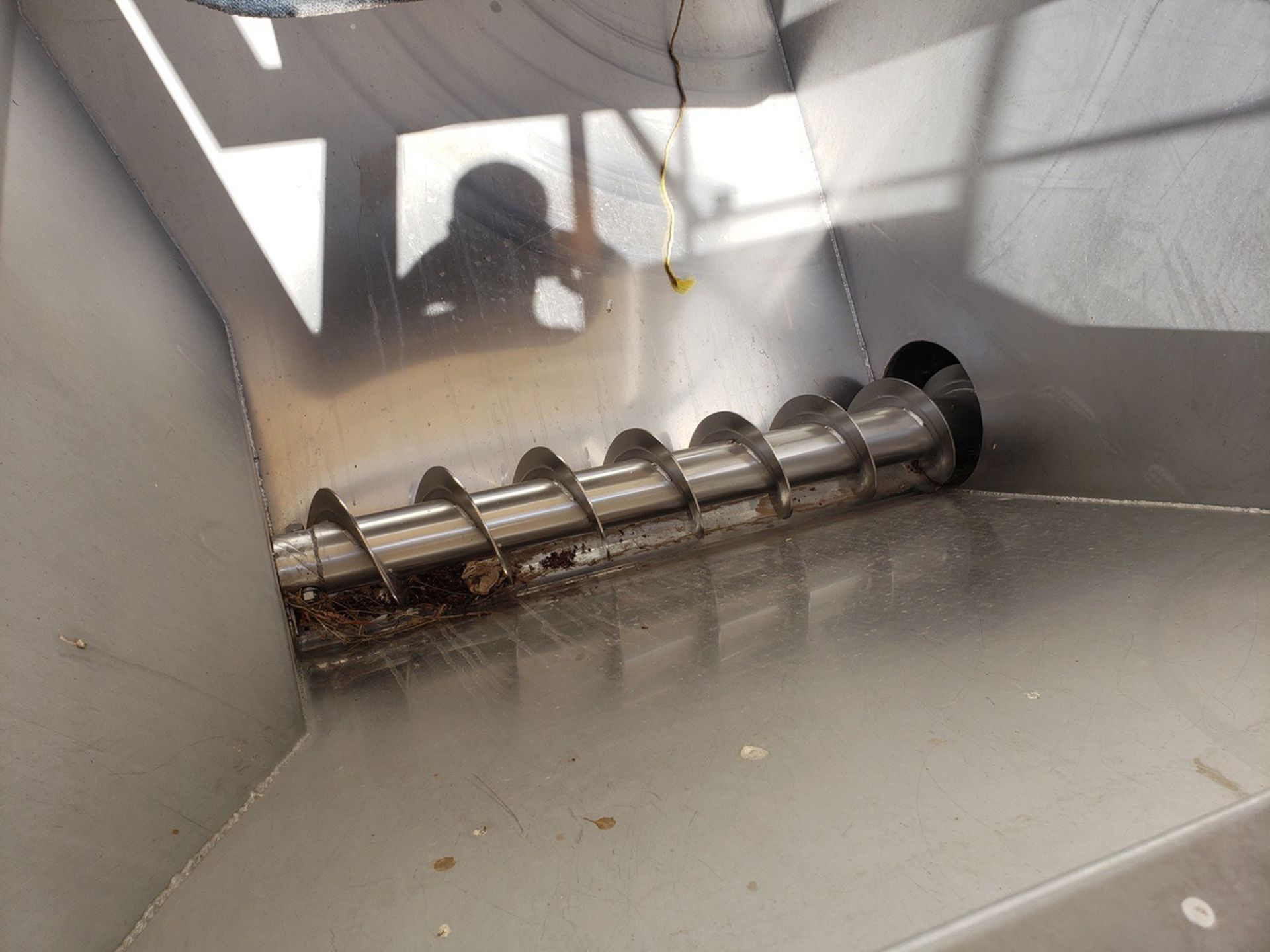 Le Materiel Pera Separating Tumbler, W/ 8" Auger Conveyor | Rig Fee $2500 - Image 4 of 6