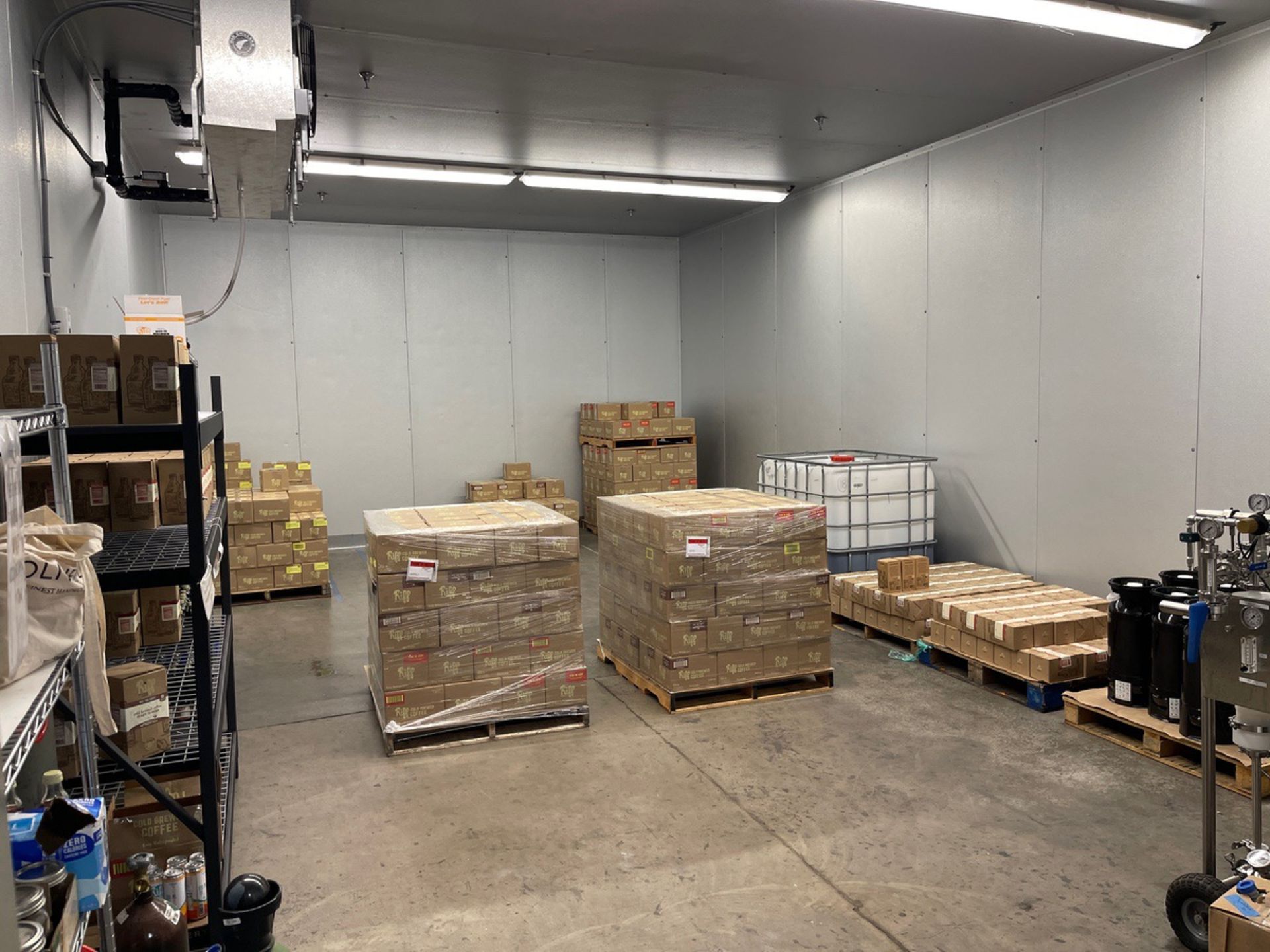 2018 Thermal Supply Cold Room with Glycol Chilled Fans, 20' x 35' x 12', LED Lights | Rig Fee $7780 - Bild 4 aus 7
