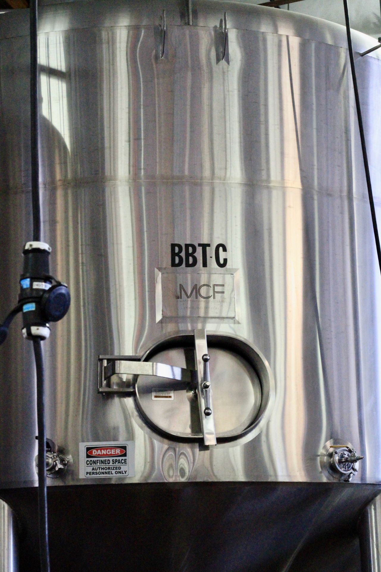 2016 Metalcraft 170 BBL Fermenter, Glycol Jacketed, Steep Cone Bottom, D | Rig Fee: $6350 w/ Saddles - Image 2 of 8