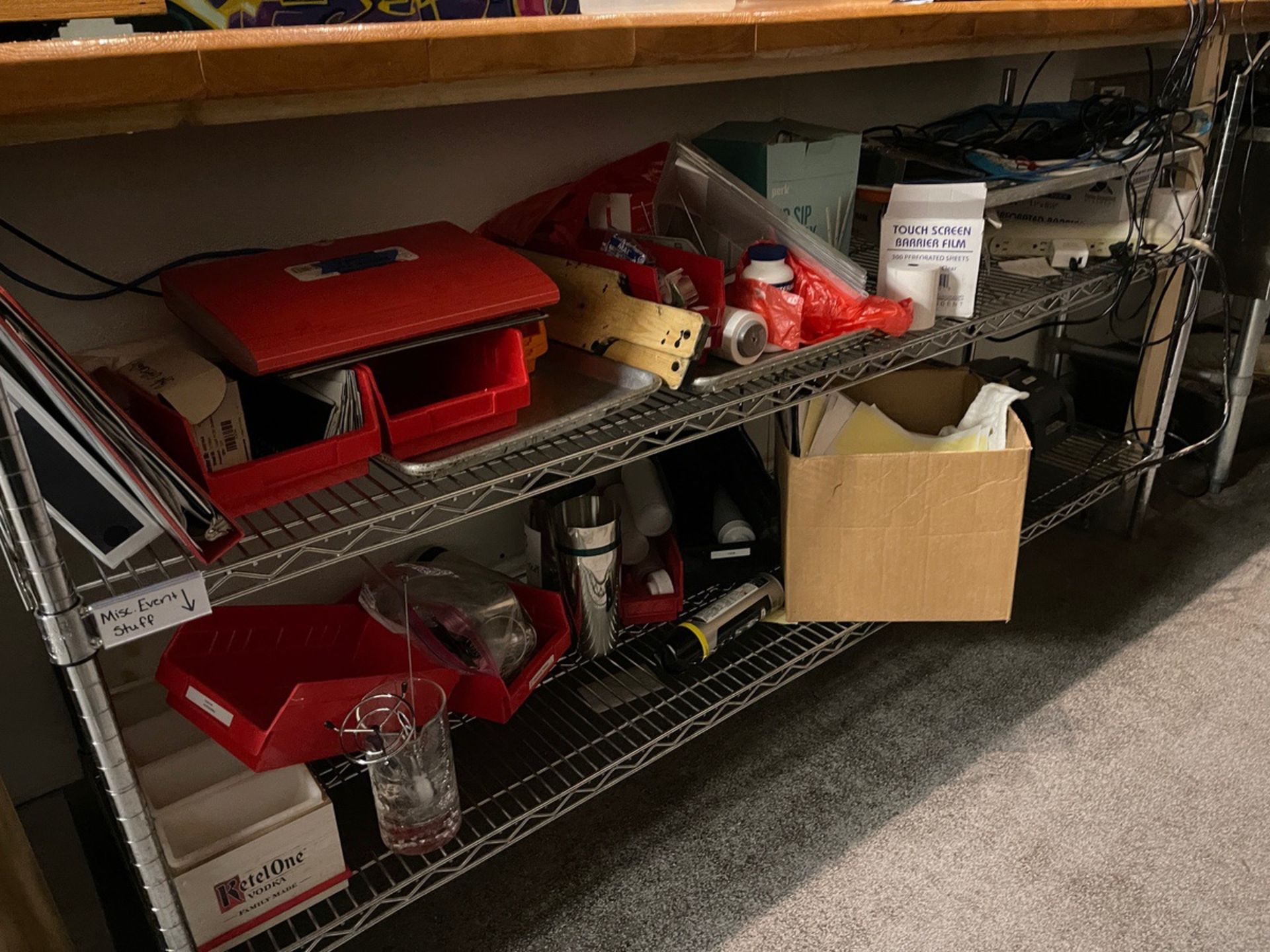 Lot of Contents of Underbar Storage | Rig Fee $75 - Image 3 of 4