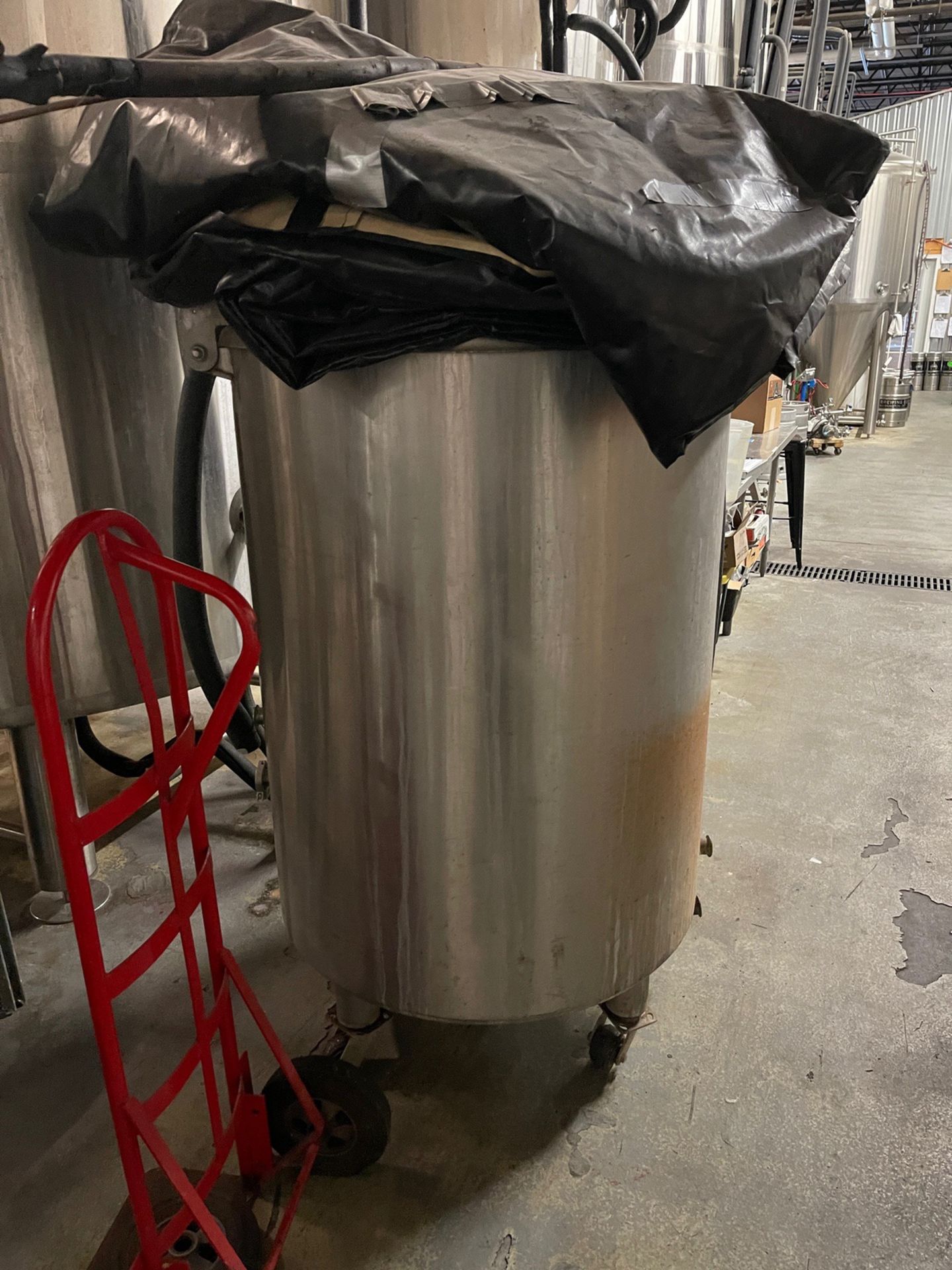 SS Utility Tank, Approx. 5 BBL (insulation not included) | Rig Fee $100 - Image 2 of 2