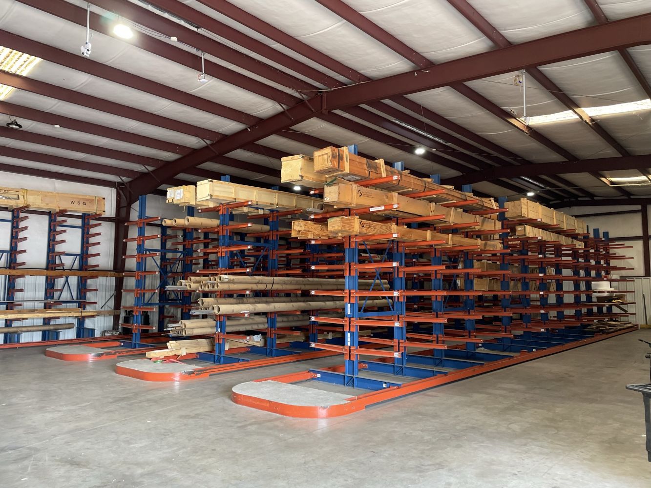 Double & Single Sided Material Racking and Raymond Side Load Lift Auction Sale