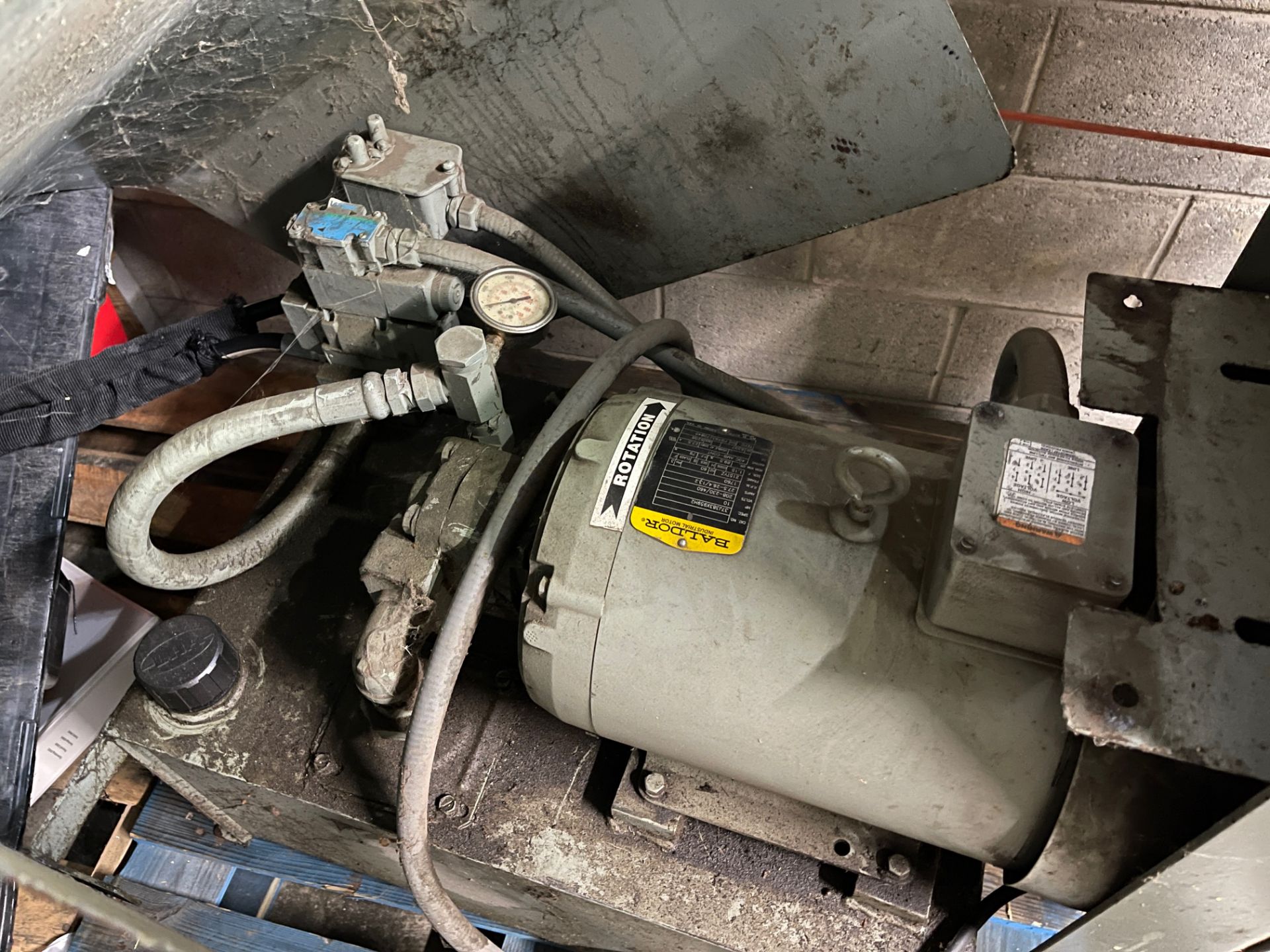 Marathon Trash Compactor Hydraulic Pump, Model PJ-250SC, S/N 2070520 | Rig Fee $50 - Image 3 of 4