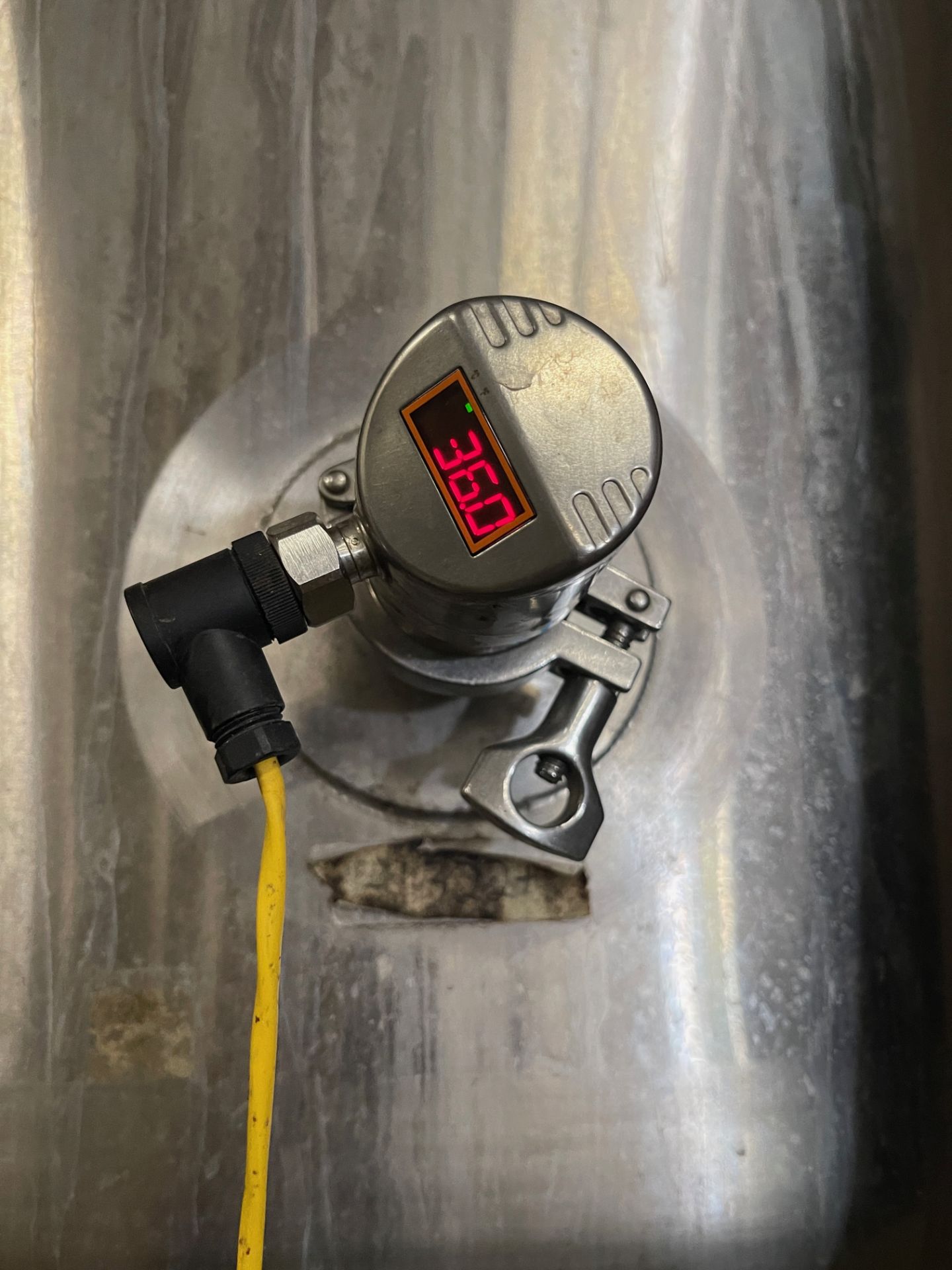 2015 Deutsche Beverage 30 BBL Fermentation Tank, Cone Bottom, Glycol Jacketed, Mand | Rig Fee $1200 - Image 3 of 3