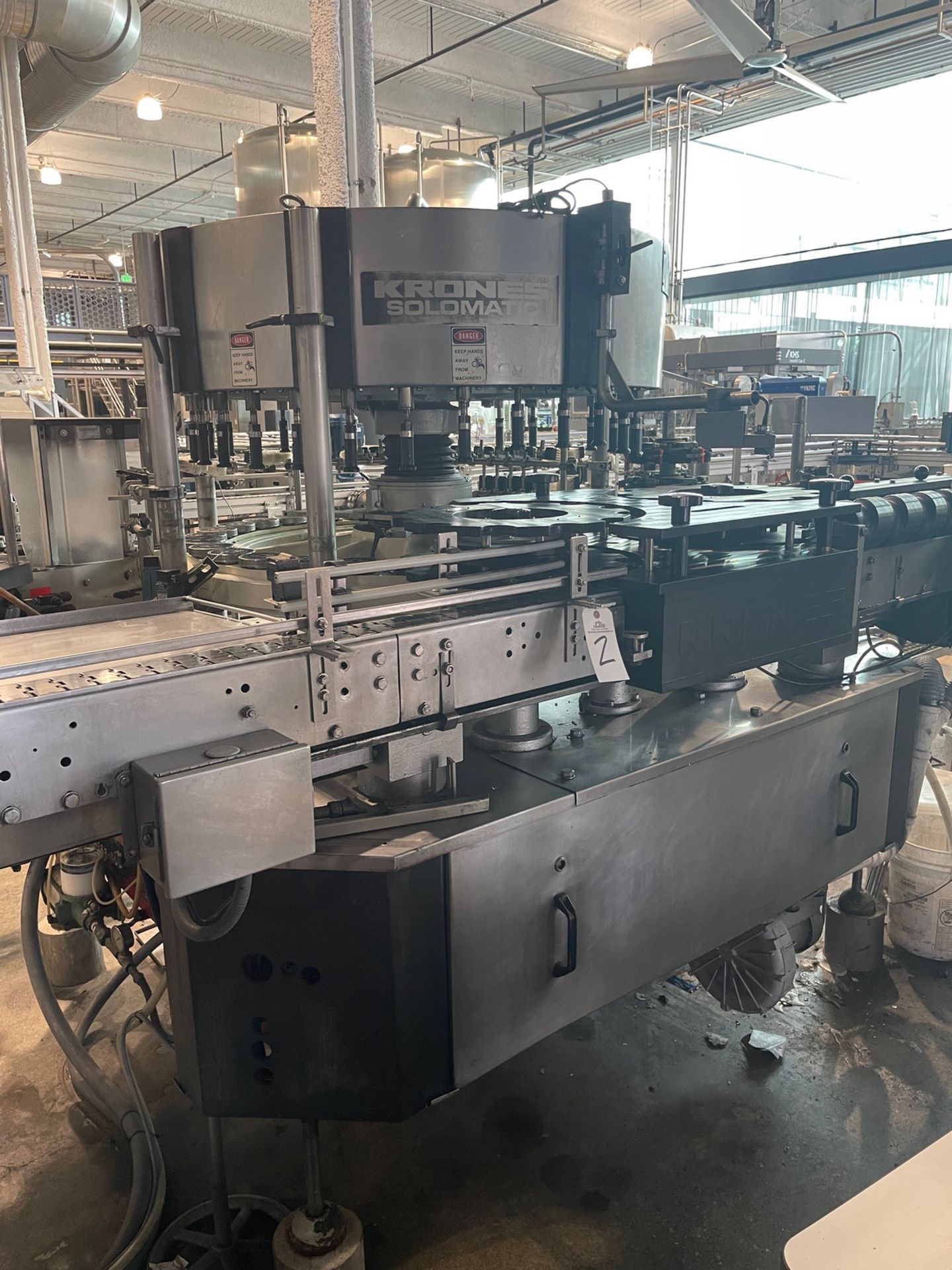 Krones Solomatic Labeler with Air Blast Inc. Air Knives and Safety Overflow Table | Rig Fee $2500