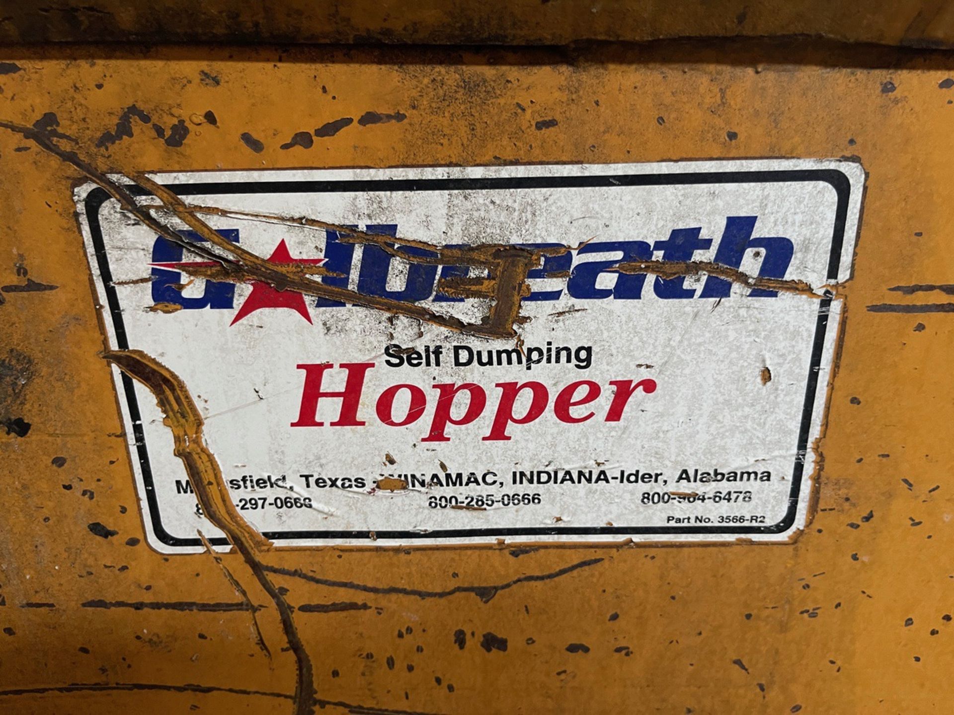 Galbreath Self Dumping Hopper | Rig Fee $35 - Image 2 of 2
