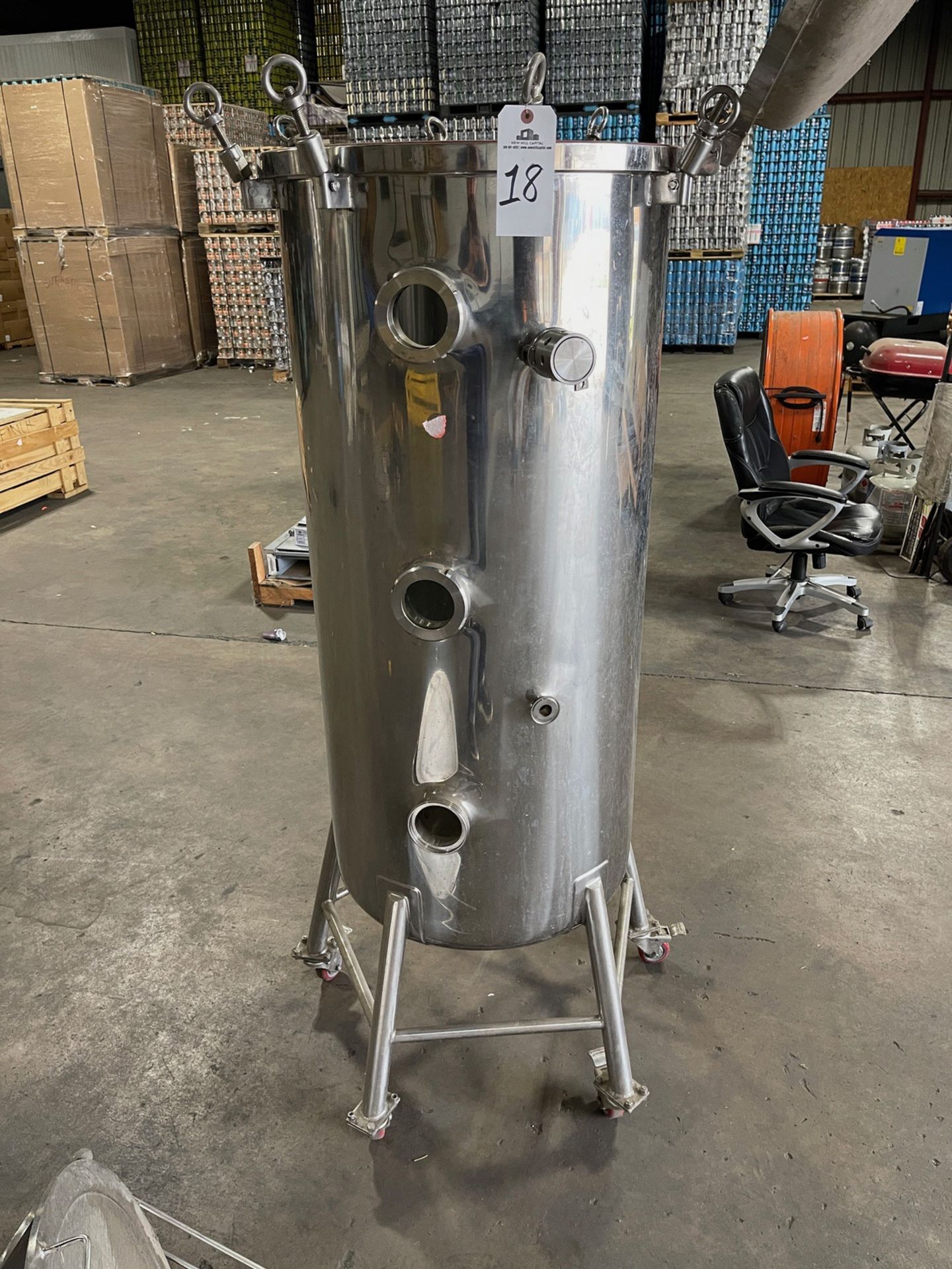 Stainless Steel Hop Torpedo with Screens and Ports on Casters (Warehouse) | Rig Fee $75