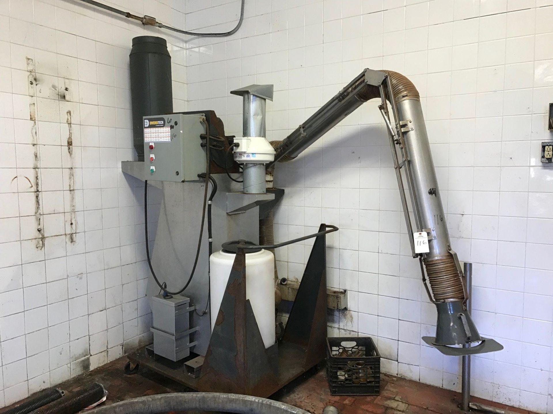 Diversatech Dust Collector | Rig Fee $200