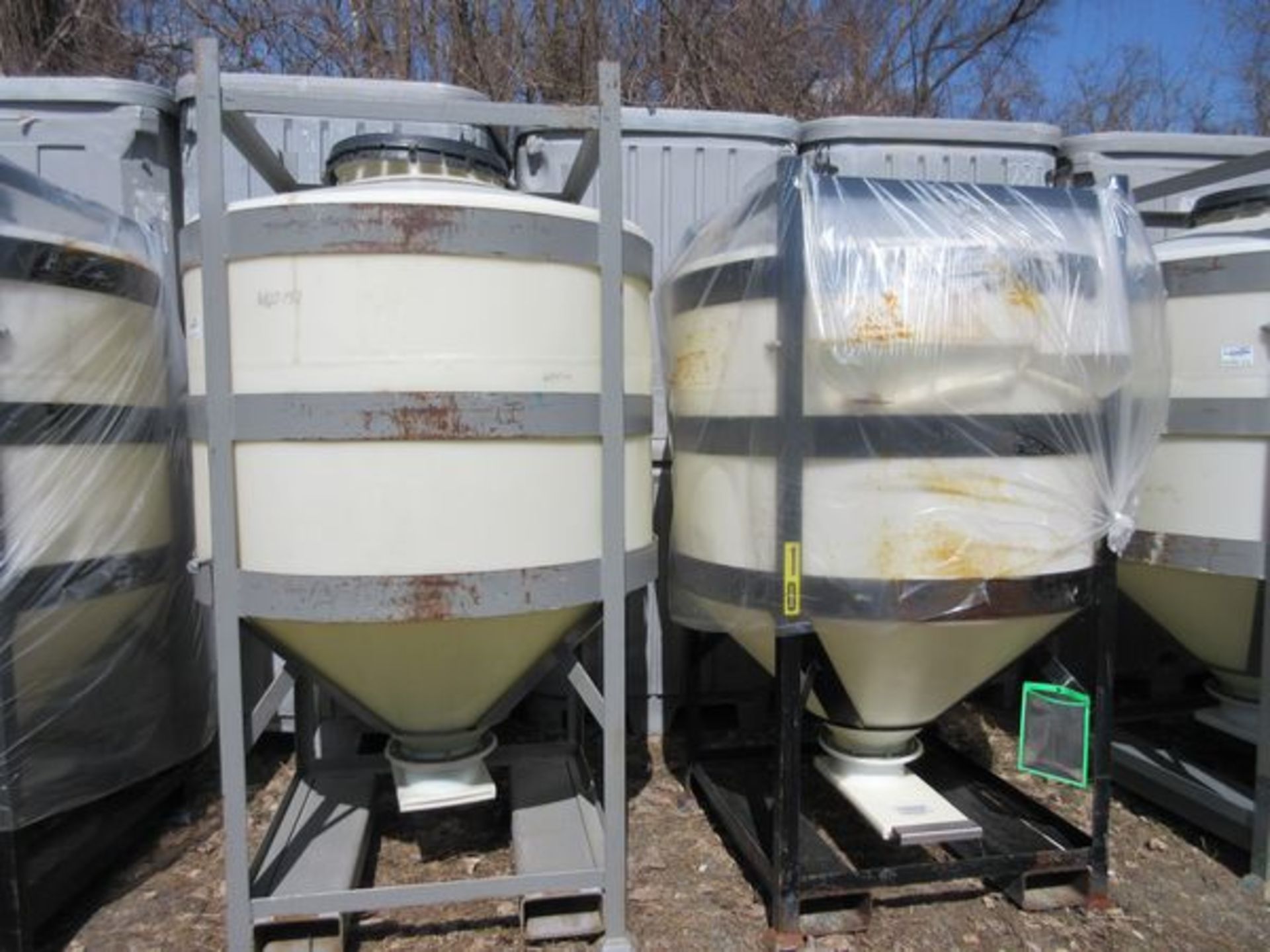 LOT (2) Vertical High Density Polyethylene Discharge Tanks w/Stand and Slide Gate, P | Rig Fee $25