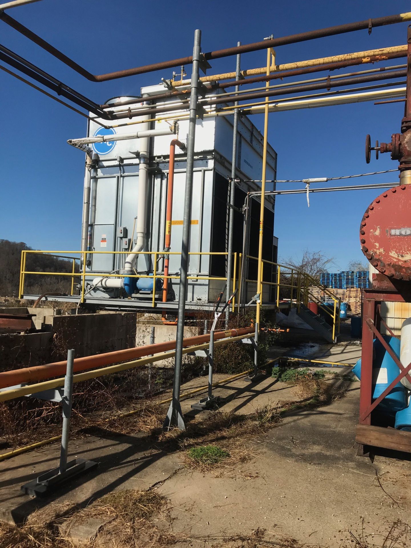 BAC Evaporative Condenser, Approx 11ft-11in W x 16ft-8in OAH x 20ft OAL | Rig Fee $16500