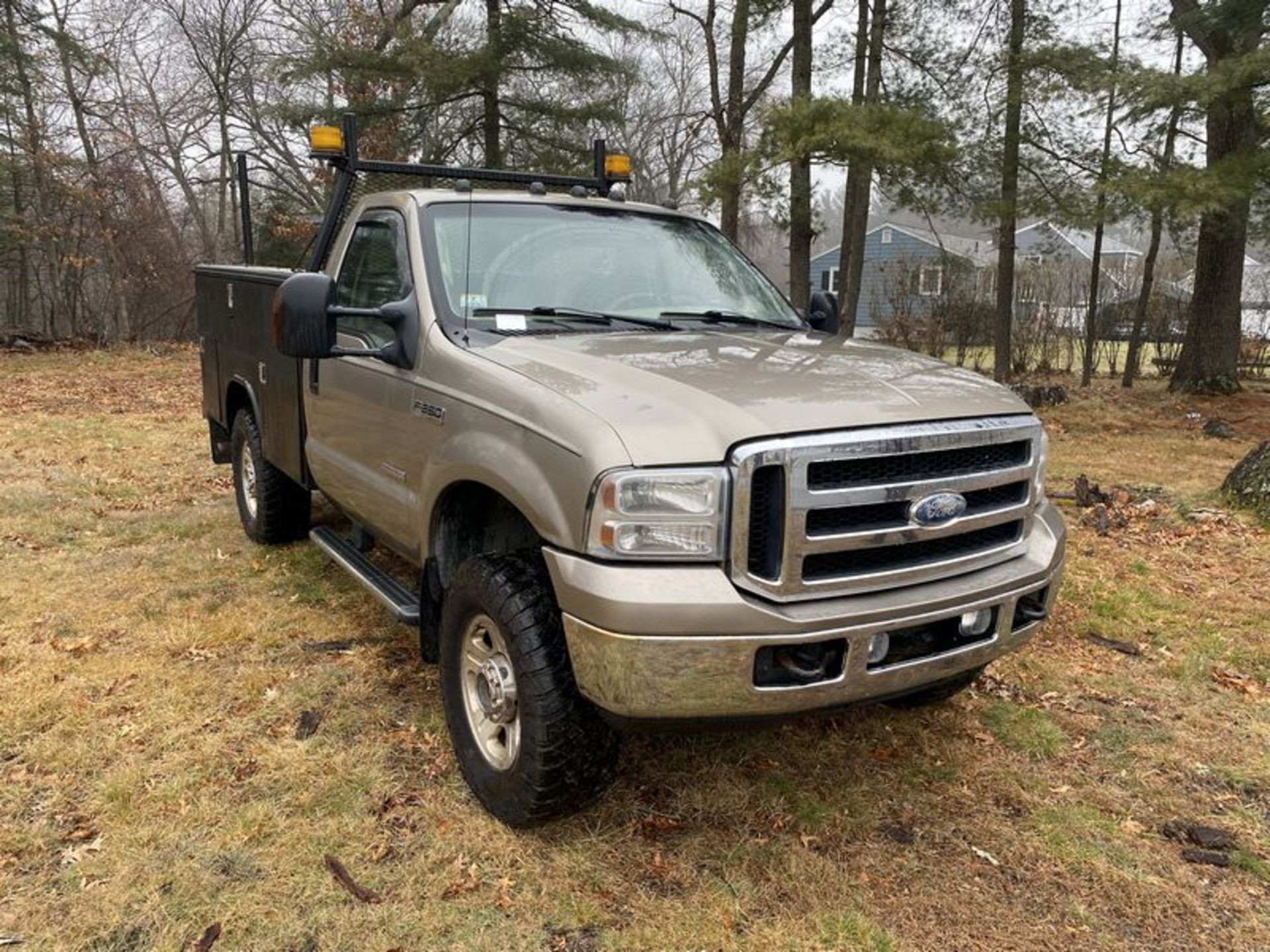 2006 Ford F350 XLT Utility Body Truck, 6.0L Diesel, Auto Trans, Leather, Keyless, Odom: 91,158, VIN# - Image 2 of 12