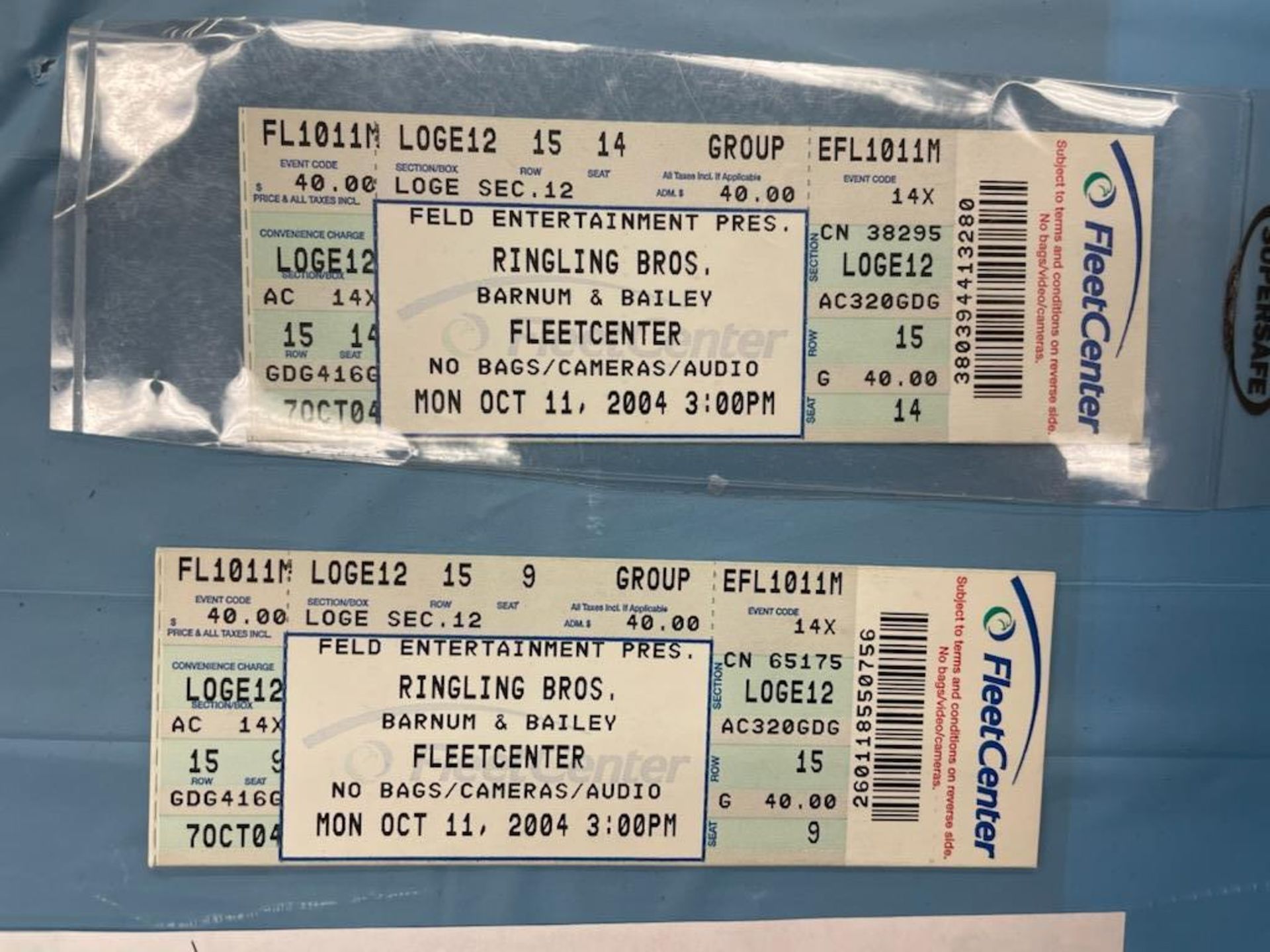 (Lot) Ringling Brothers Barnum & Bailey c/o: First Show Oct 11 2004 Feet Center Ticket, Matching