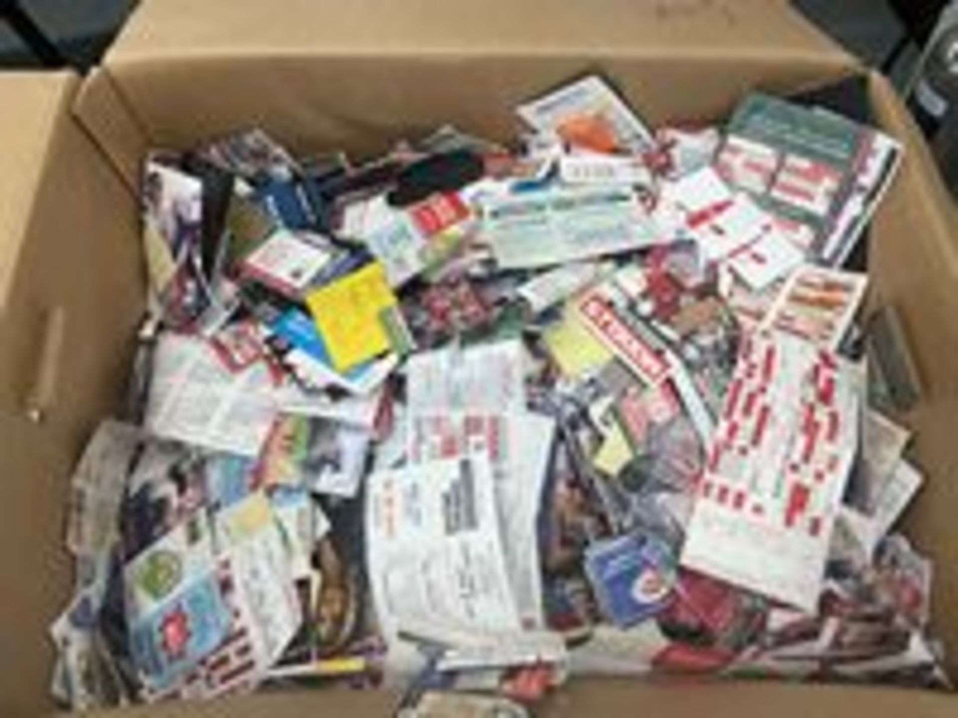 (Lot) Large Quantity of Team Schedules from all Sports. Approx. 1000