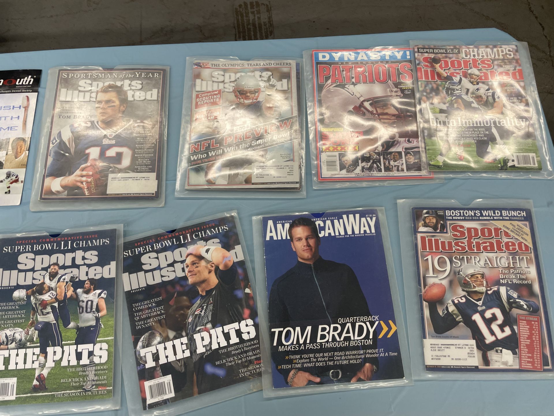 (Lot) Tom Brady Commemorative Magazines: ( See Pictures For Details )