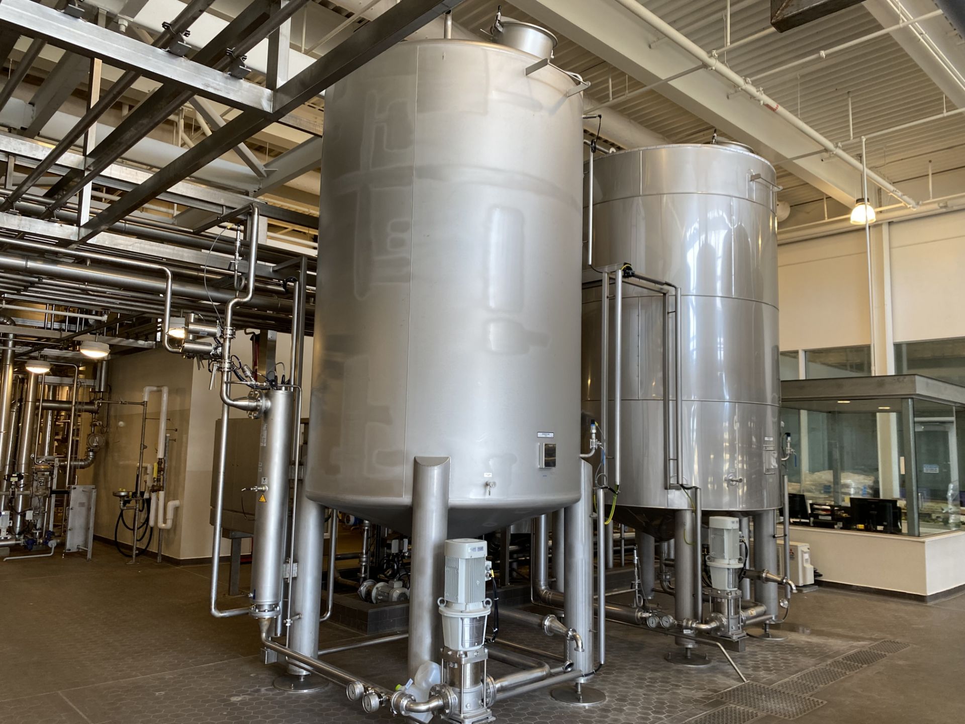 BREWERY LOT OFFERING CONSISTING OF BREW HOUSE, (8) FERMENTATION TANKS, SEE FULL DESCRIP - Image 5 of 41