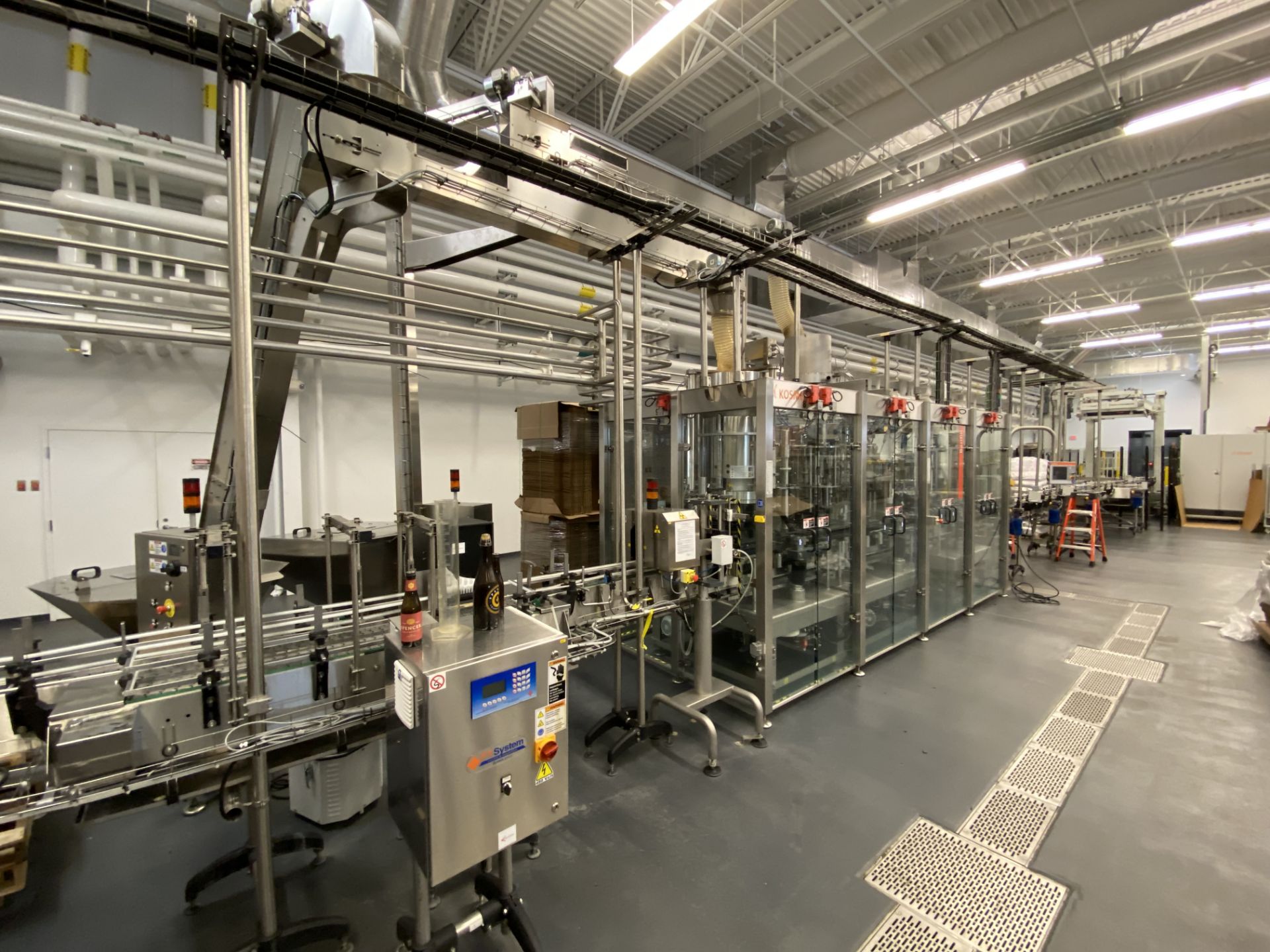 {ENTIRETY OFFERING BOTTLING LINE CONSISTING OF LOTS 126 - 140} THIS LOT WILL BE OFFERED AT 10:30AM - Image 33 of 42