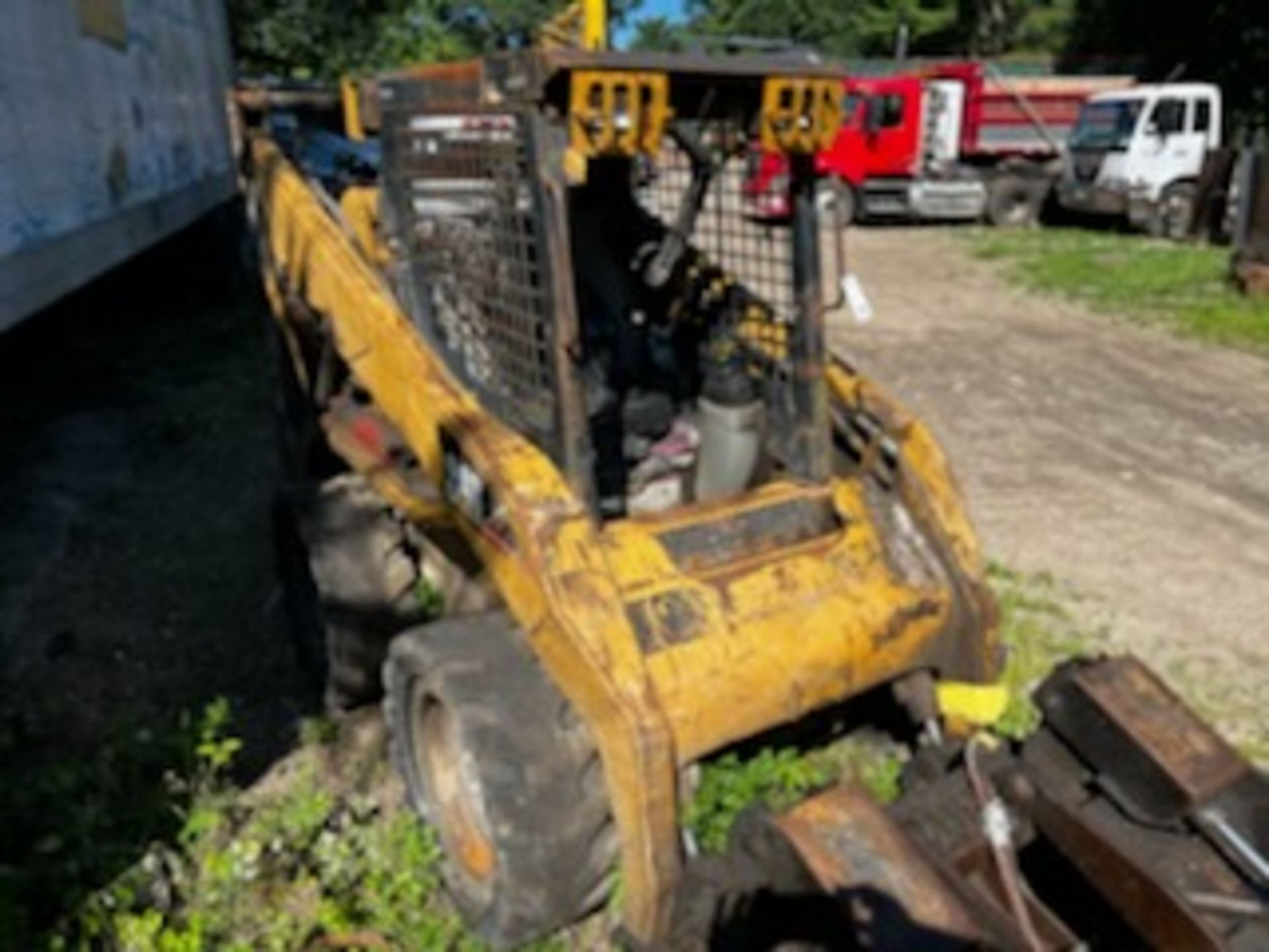 CAT 262 Rubber Tired Skid Steer, Diesel, w/60" Grapple Bucket, Hrs: 2,158, P/N: 00262KCED01186 ( - Image 8 of 11