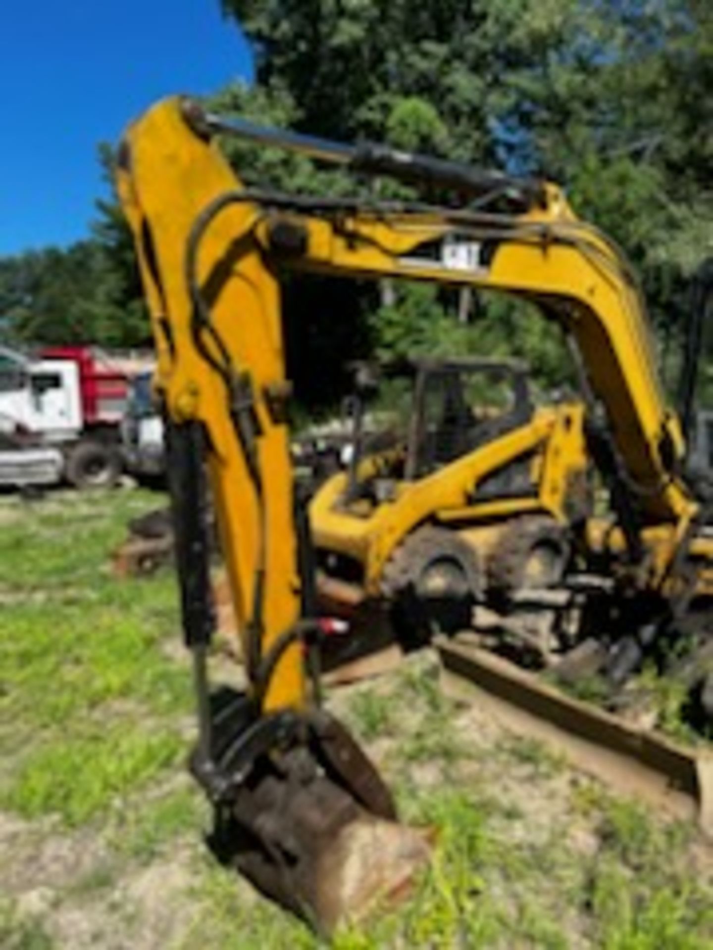 CAT 303.5 Track Mini Excavator w/Bucket, Thumb & Pusher, Diesel, Hrs: 5,982, P/N: AFW01119 (3 - Image 2 of 10