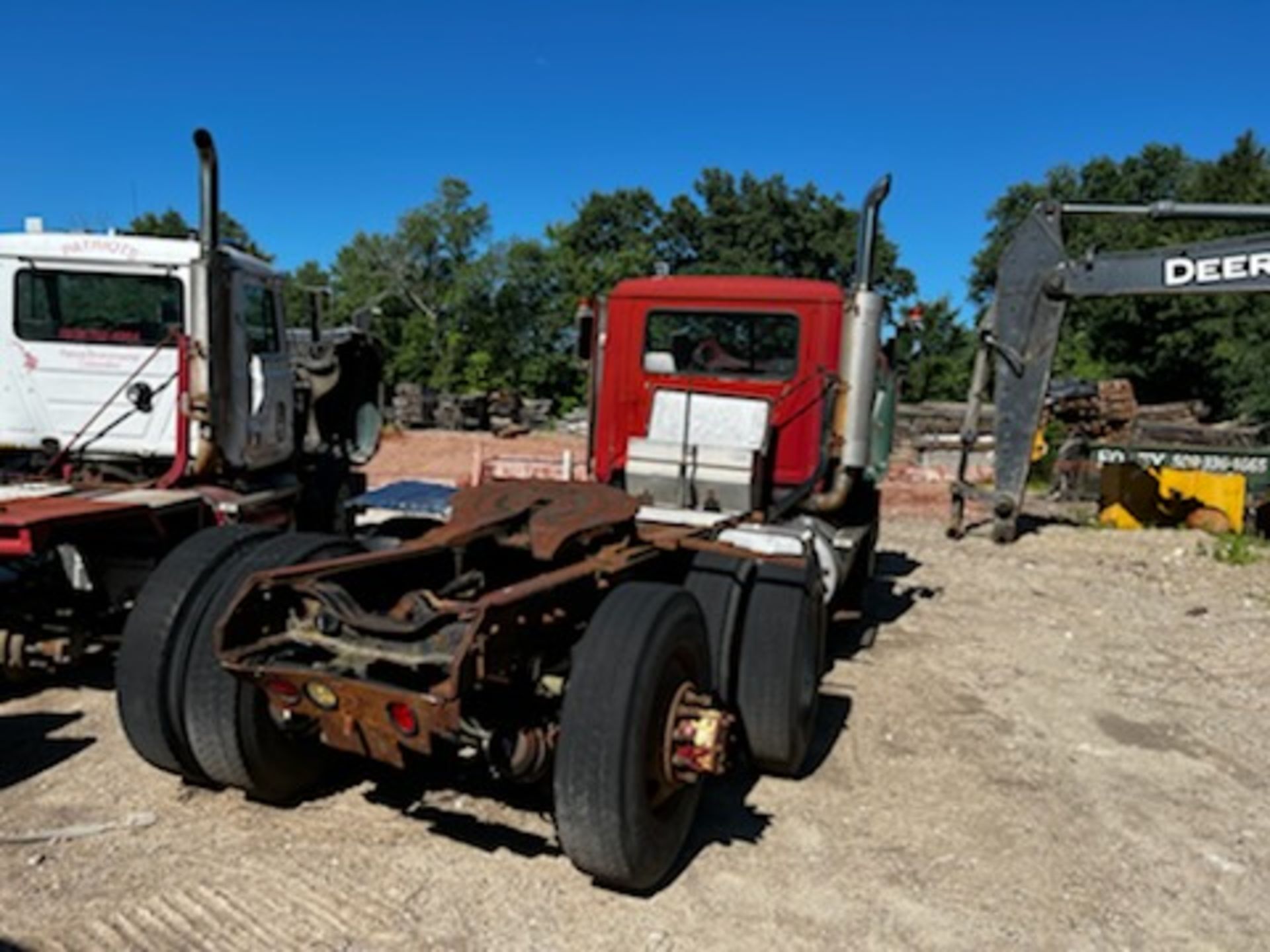 1995 Mack C613 Model E7454, 10 Wheel Day Cab Tractor, Eaton 18 Speed Trans, Odom: 899,878, (Missing - Image 4 of 4