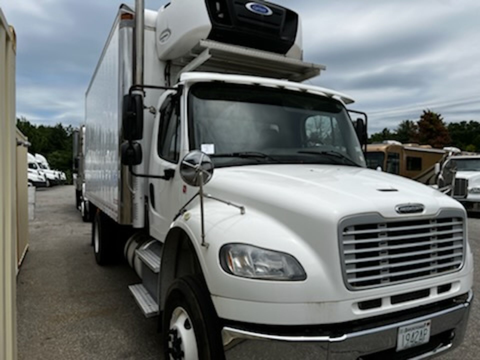 2016 Freightliner #M2106, 6-Wheel, 18' Refrigerated Box Truck, Cummins ISL 270HP, Allison 3000 RDS A - Image 2 of 8
