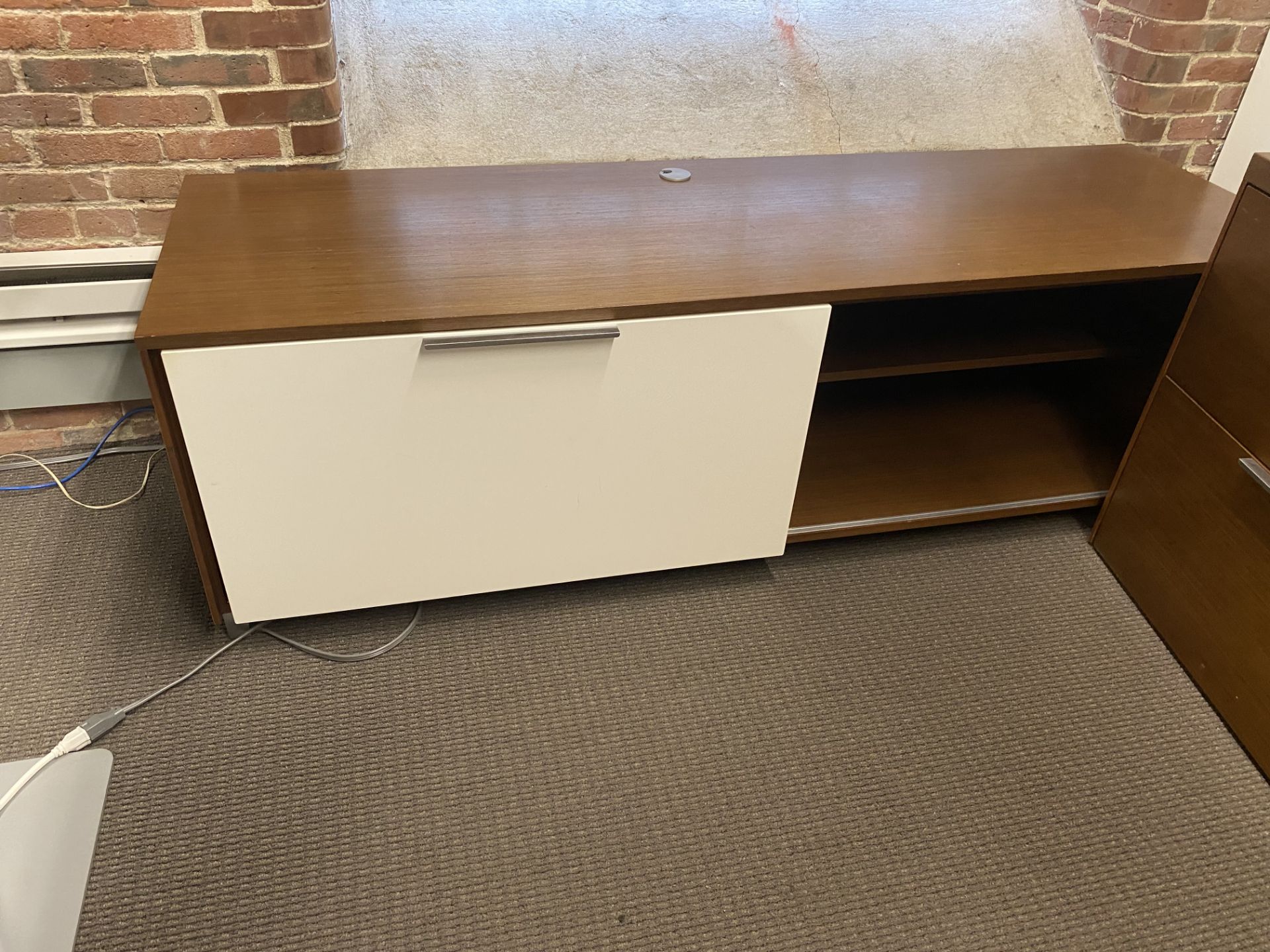 {LOT} 3' x 6' Ergonomic Electric Height Adjustable Wood Top Desk (49" Max Height) w/Matching - Image 4 of 4