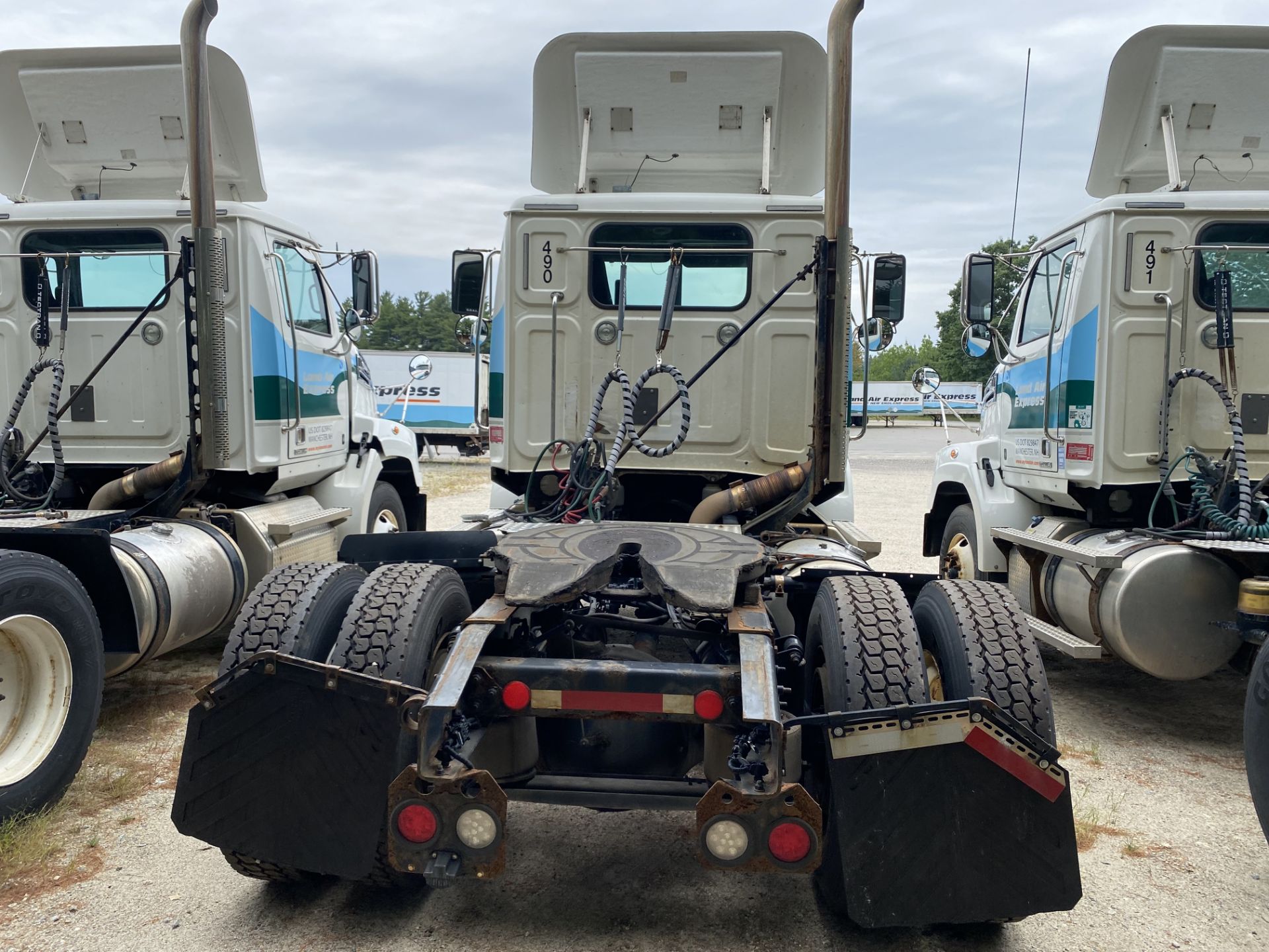 2016 Western Star W4700 SB, 6 Wheel, Day Cab, Auto Trans, 35,000 GVWR, DD13 Detroit Diesel, 12.8L, - Image 5 of 13