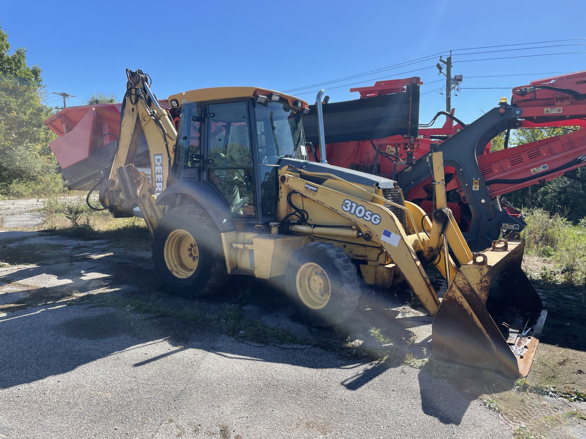 2005 John Deere 310 SG Backhoe/Loader, Extendahoe, 4 x 4, 90" 4 in 1 Bucket & Hydraulic Hammer (Info - Image 3 of 6