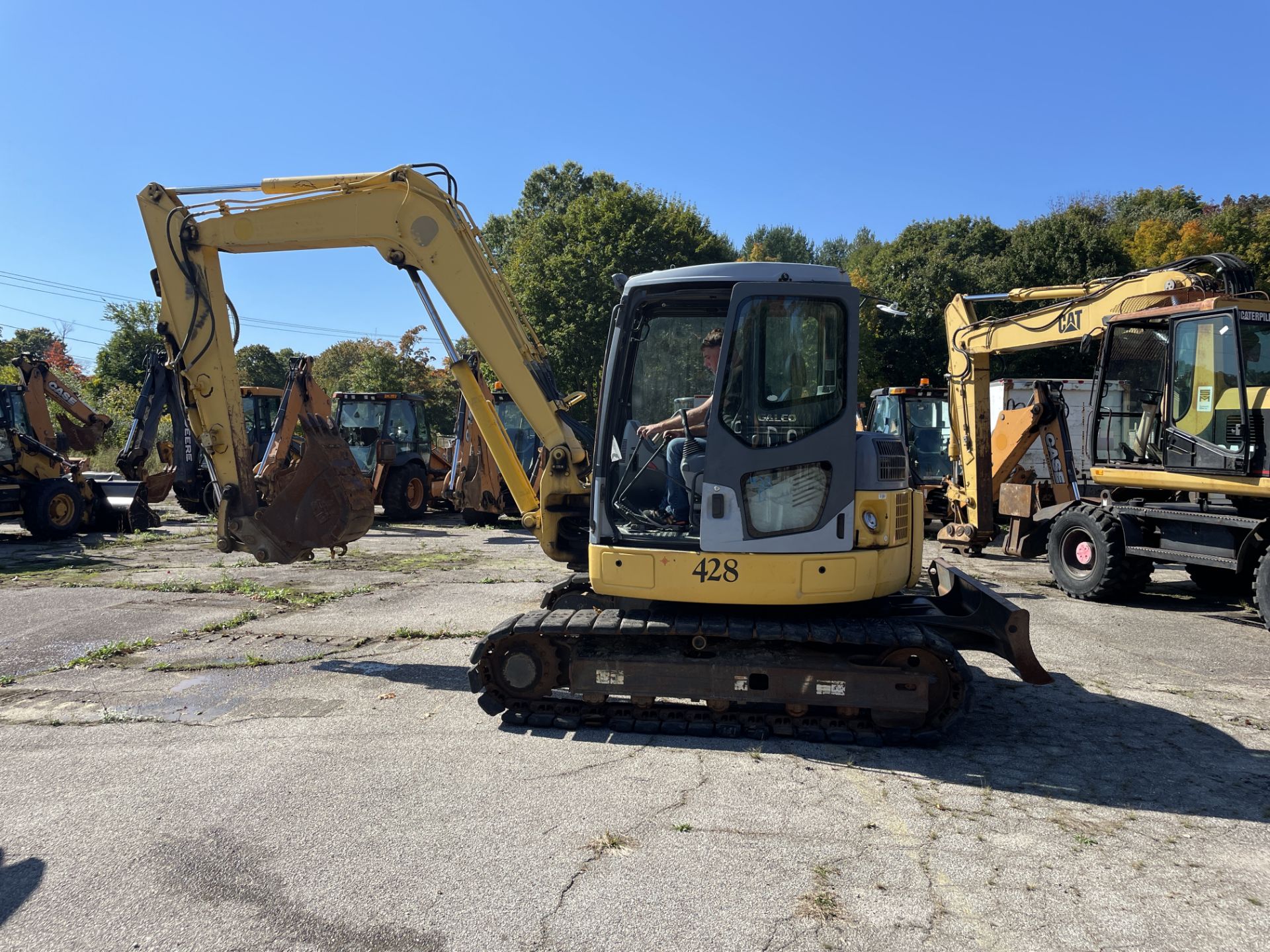 Komatsu #PC78 MR-6 Mini Excavator w/16" Bucket, 91" Pushblade & 4 Cylinder Motor, P/N: - Image 4 of 7