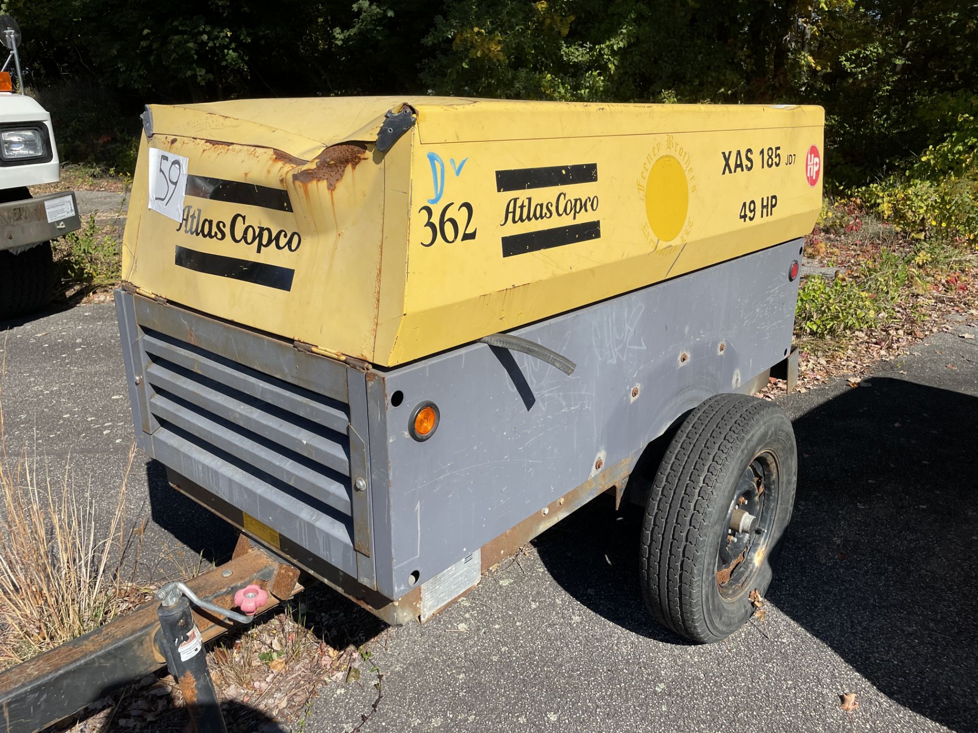 2012 Atlas Copco XAS 185, Hrs: 1,964, Vin#: 4500A1010CR041343 ( TURNS OVER DOESNT START)