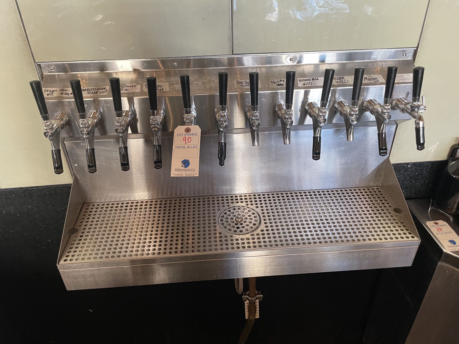 12 Spigot Wall Mounted Beer Tap Dispenser w/Integral Glass Washer, Tap Right Gauges & Manifold - Image 2 of 2