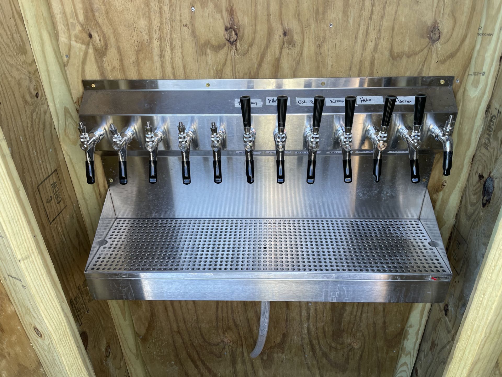 Micro Matic 12 Spigot Draft Beer Dispenser w/Rail (Outside)